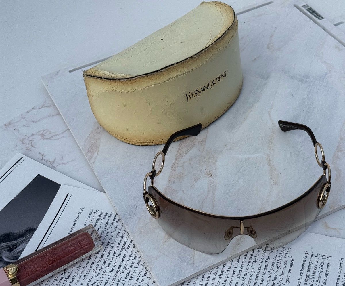 Yves Saint Laurent Yves Saint Laurent vintage sunglasses YSL 6114S Size ONE SIZE - 24 Thumbnail