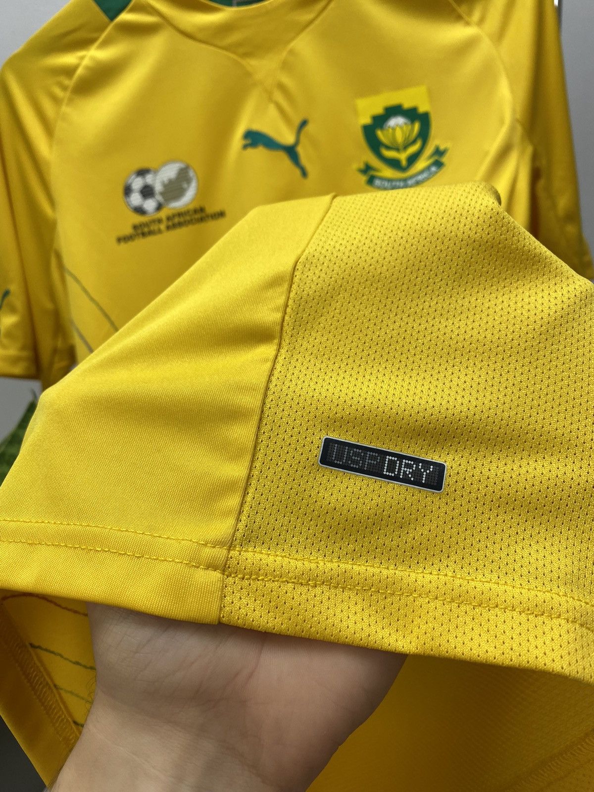 Nike South Africa 2012 2013 Home Jersey Football Soccer Shirt Kit Size US M / EU 48-50 / 2 - 13 Thumbnail