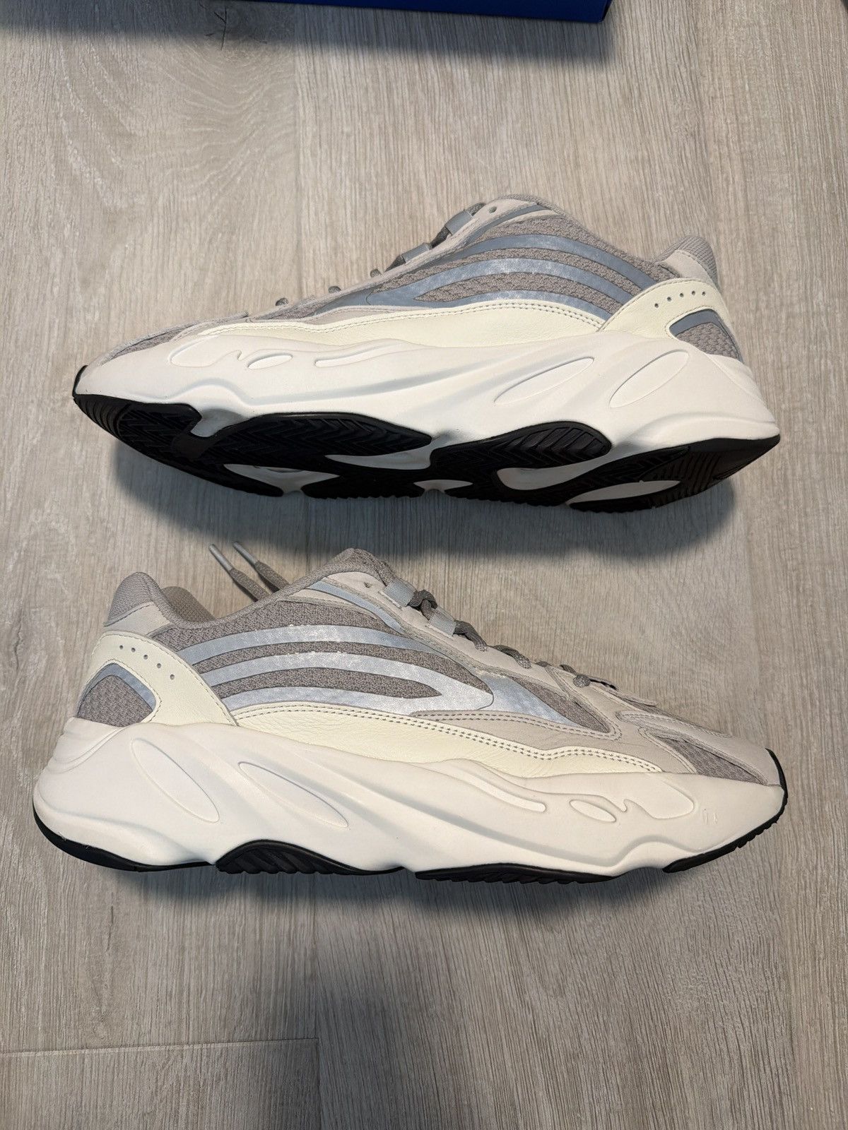 Yeezy adidas Yeezy Boost 700 V2 ‘Static’ Size US 13 / EU 46 - 2 Thumbnail
