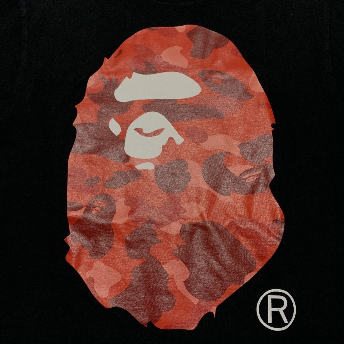 Bape Bape Medium Big Ape Head Red Camo Black Tee A Bathing Ape Size US M / EU 48-50 / 2 - 3 Thumbnail