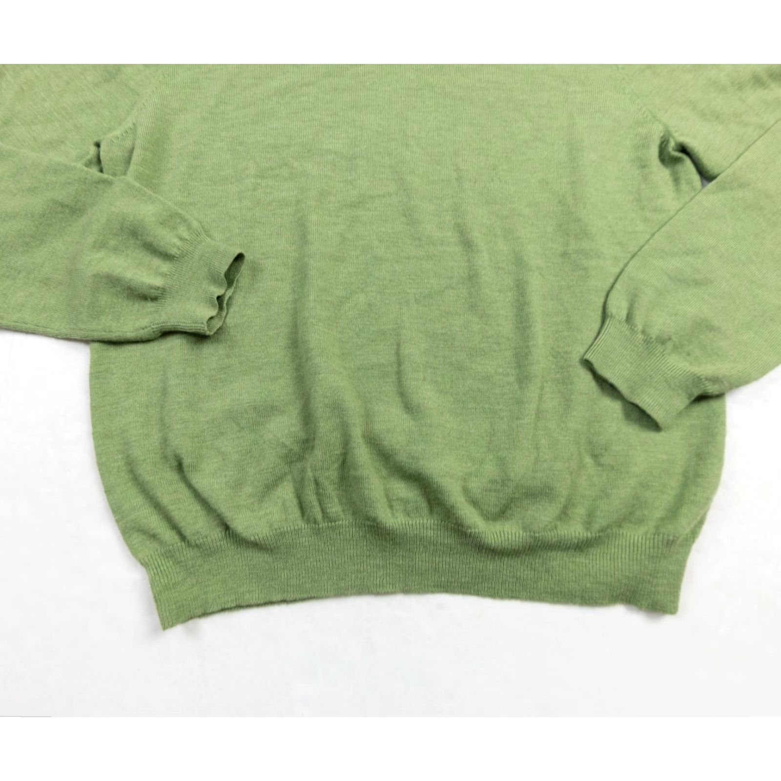 Brooks Brothers Brooks Brothers Men's V-Neck Sweater Merino Wool Blend Gray Large Pullover Size US L / EU 52-54 / 3 - 3 Thumbnail