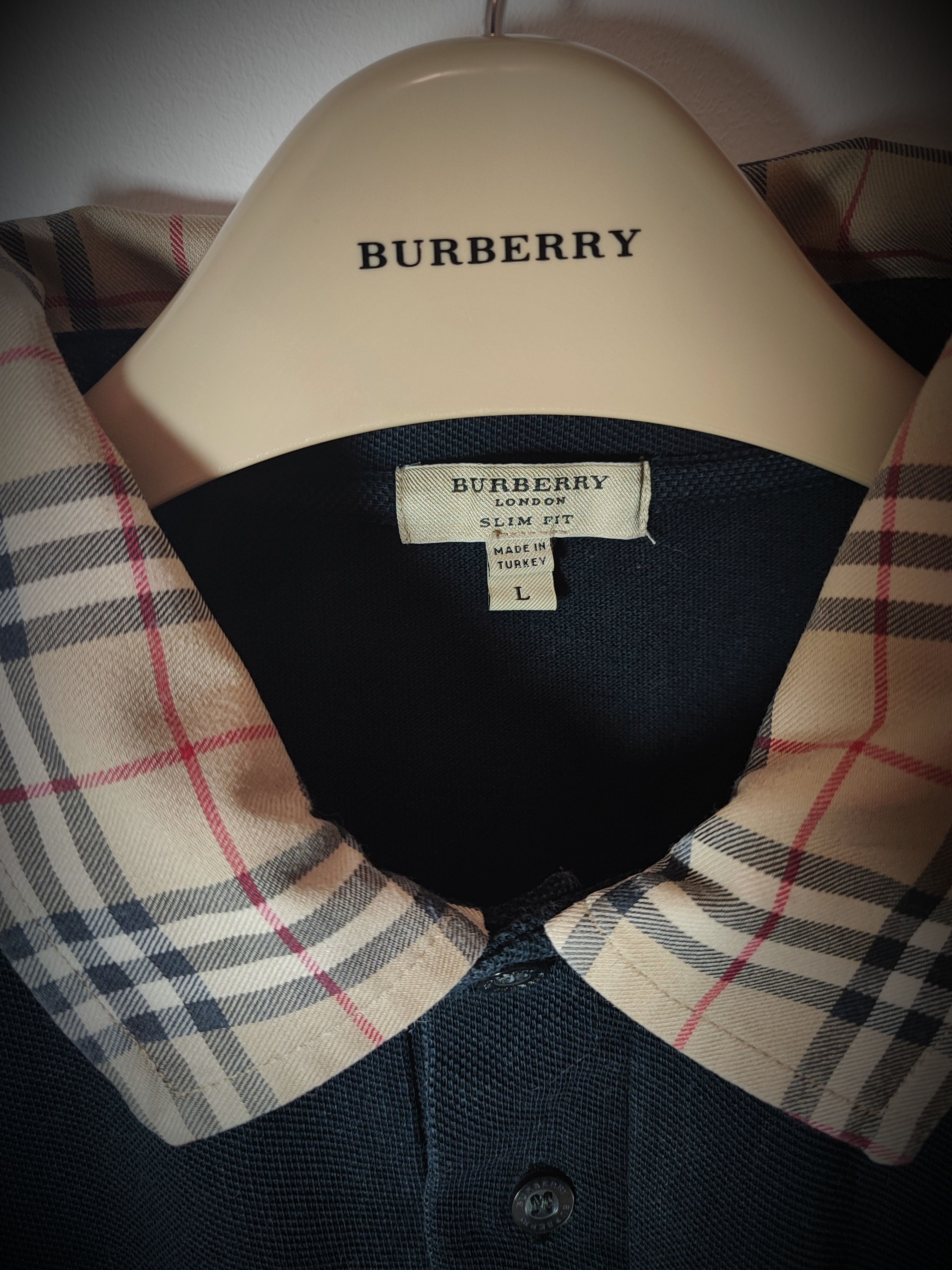Burberry 🔥 Burberry Polo size L Black 🔥 Size US L / EU 52-54 / 3 - 3 Thumbnail