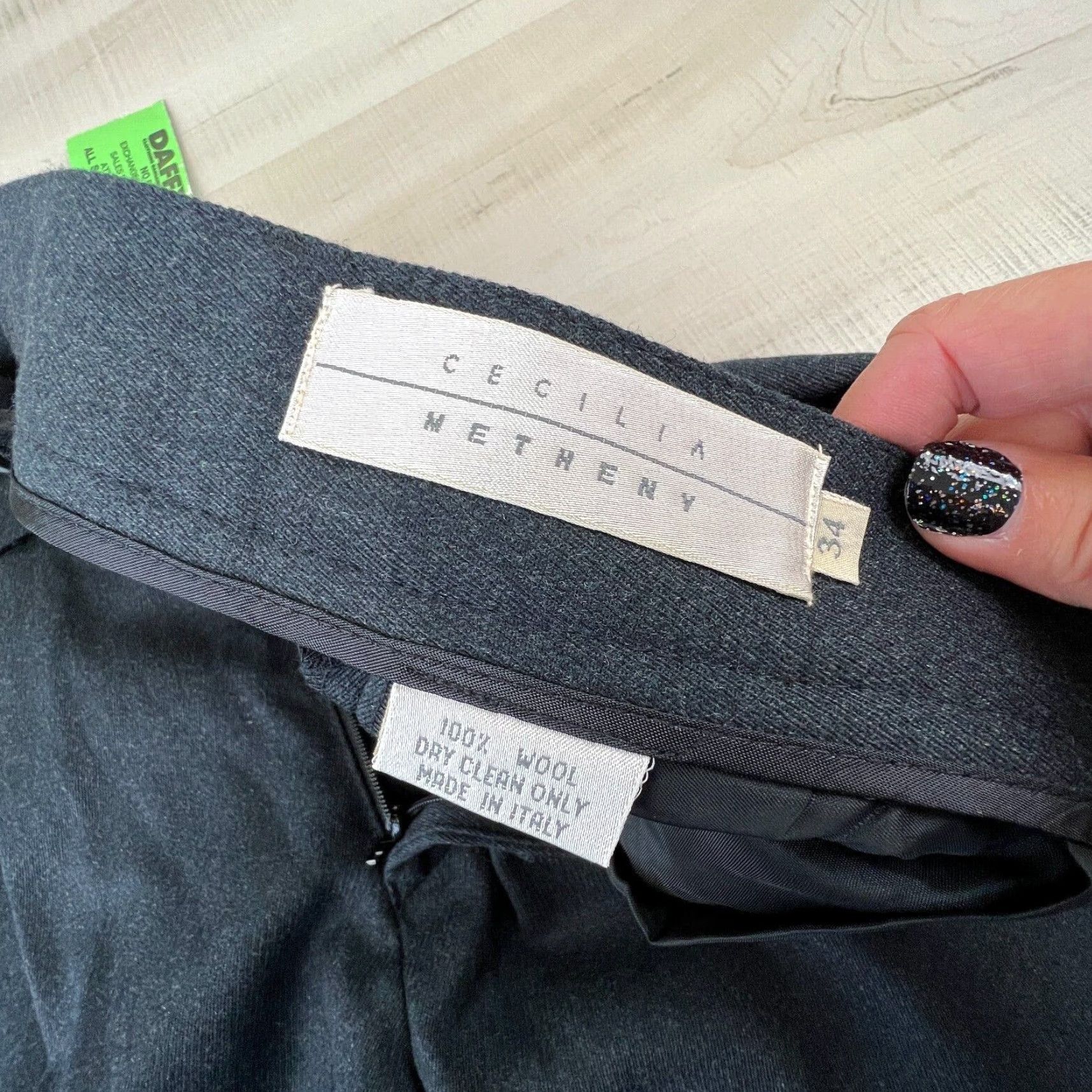 Vintage Cecilia Metheny Women's Gray Dress Pants 34 Regular Fit Pleated Wool Unhemmed Made in Italy Size 24" / US 00 / IT 34 - 4 Thumbnail