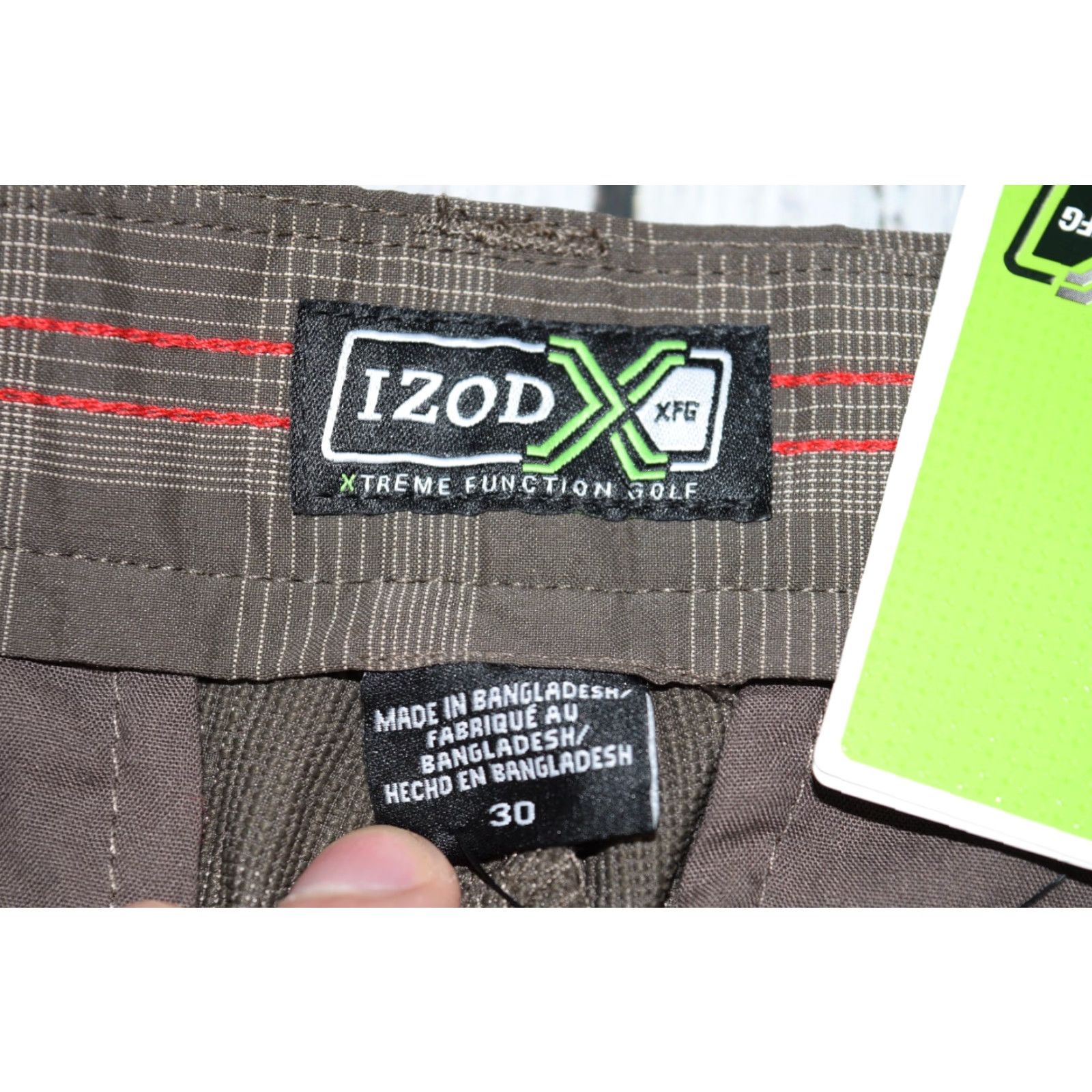 Izod IZOD Men's Cool FX Swing Flex Golf Shorts Plaid Beige Athletic Size 30 UPF 50 with Belt Size US 30 / EU 46 - 2 Thumbnail