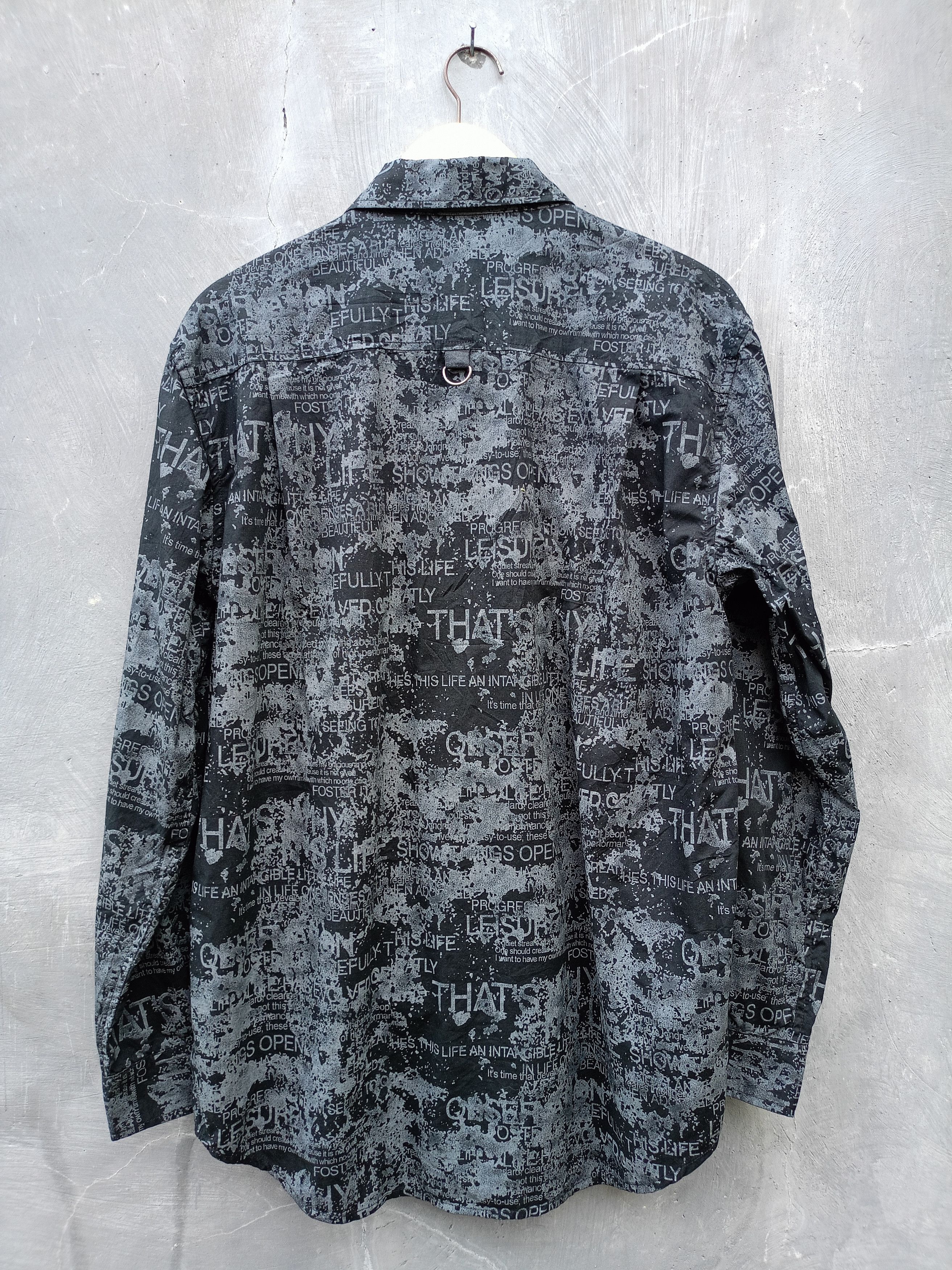 If Six Was Nine × Japanese Brand × Le Grande Bleu (L.G.B.) Clash Ahead print Shirts style ifsixwasnine Size US L / EU 52-54 / 3 - 3 Thumbnail