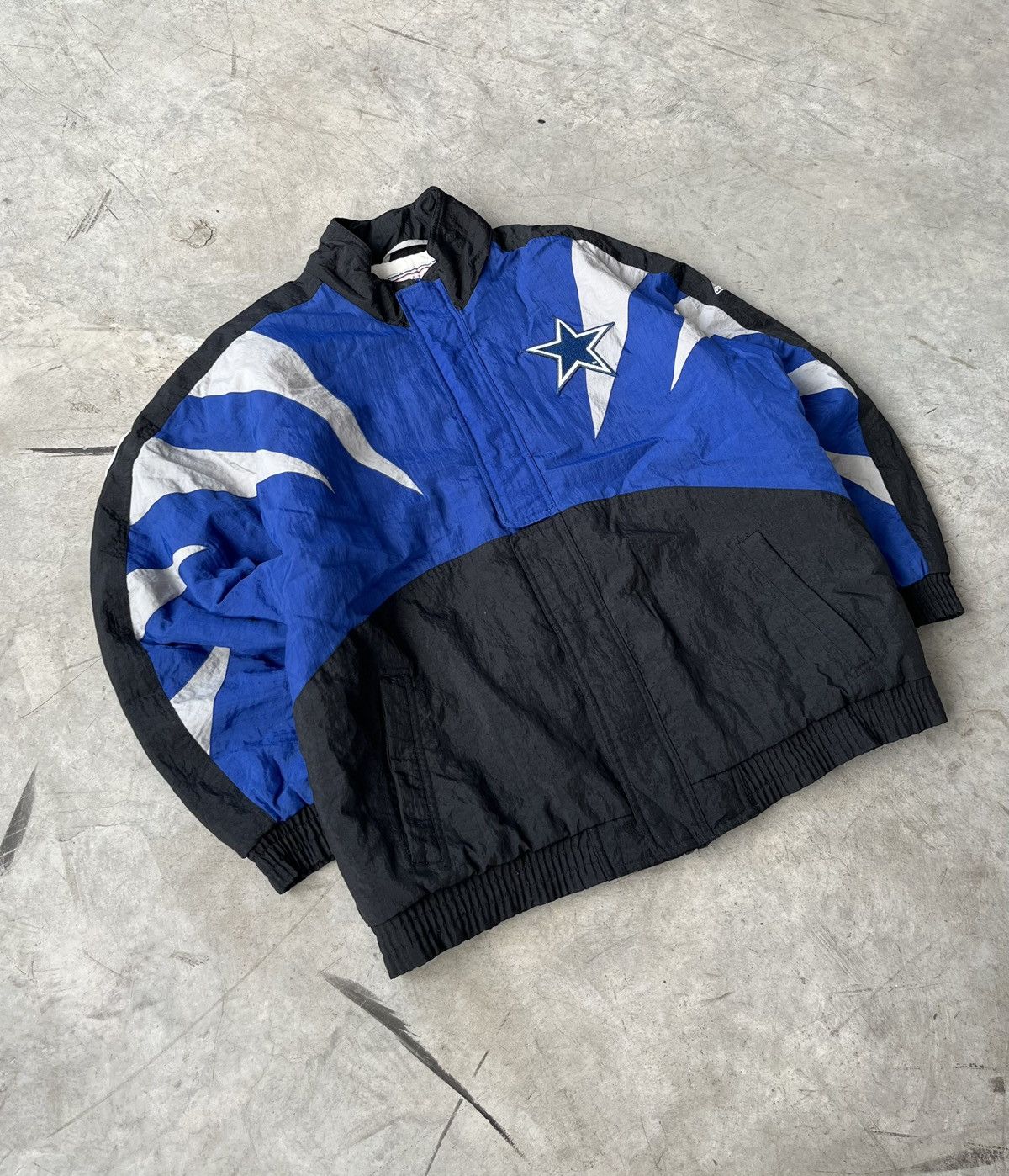 Apex One Vintage Apex One NFL Dallas Cowboys Men's Bomber Jacket 90s Size US XL / EU 56 / 4 - 2 Thumbnail