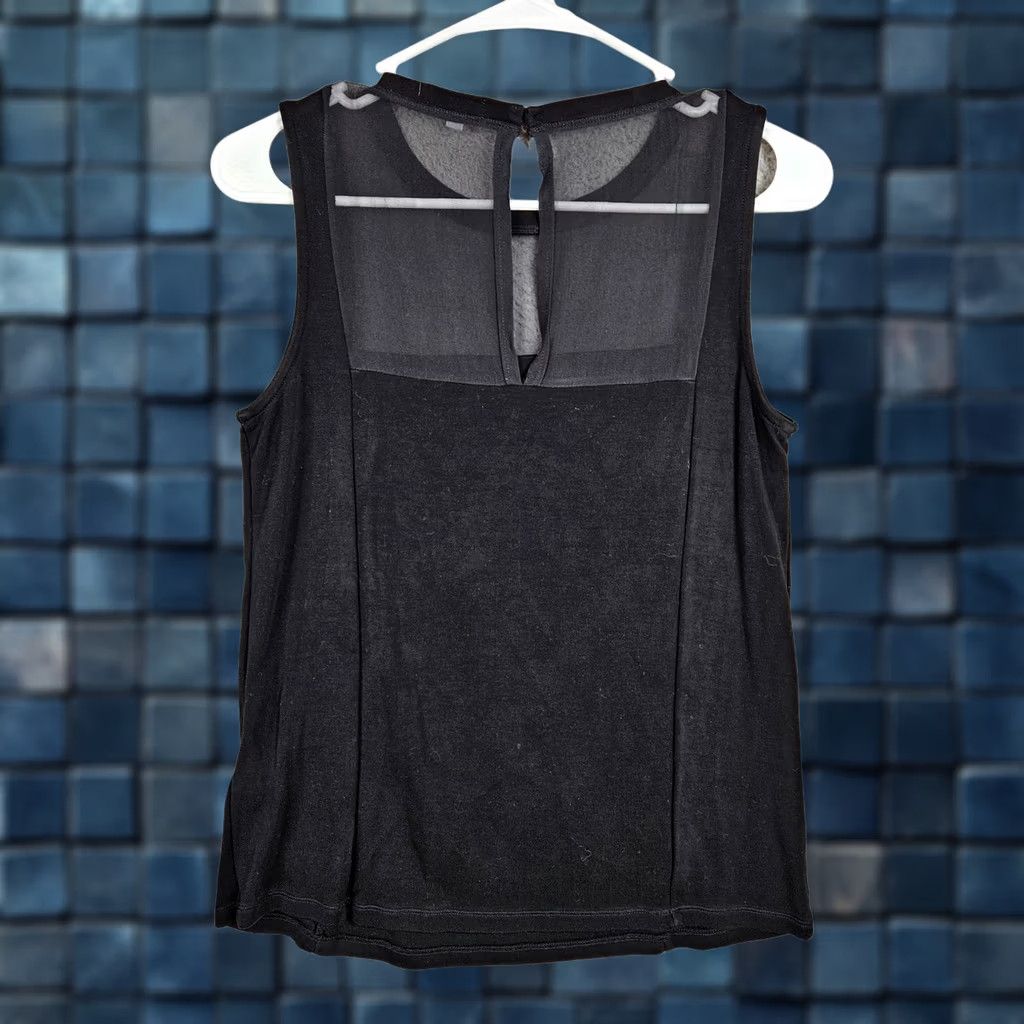 Jigsaw JIGSAW Silk Tank Top Black Knit Round Neck Short Sleeve Size S Women’s Regular with Lyocell Silk Fabric - Jigsaw Tank Top Size S / US 4 / IT 40 - 1 Thumbnail