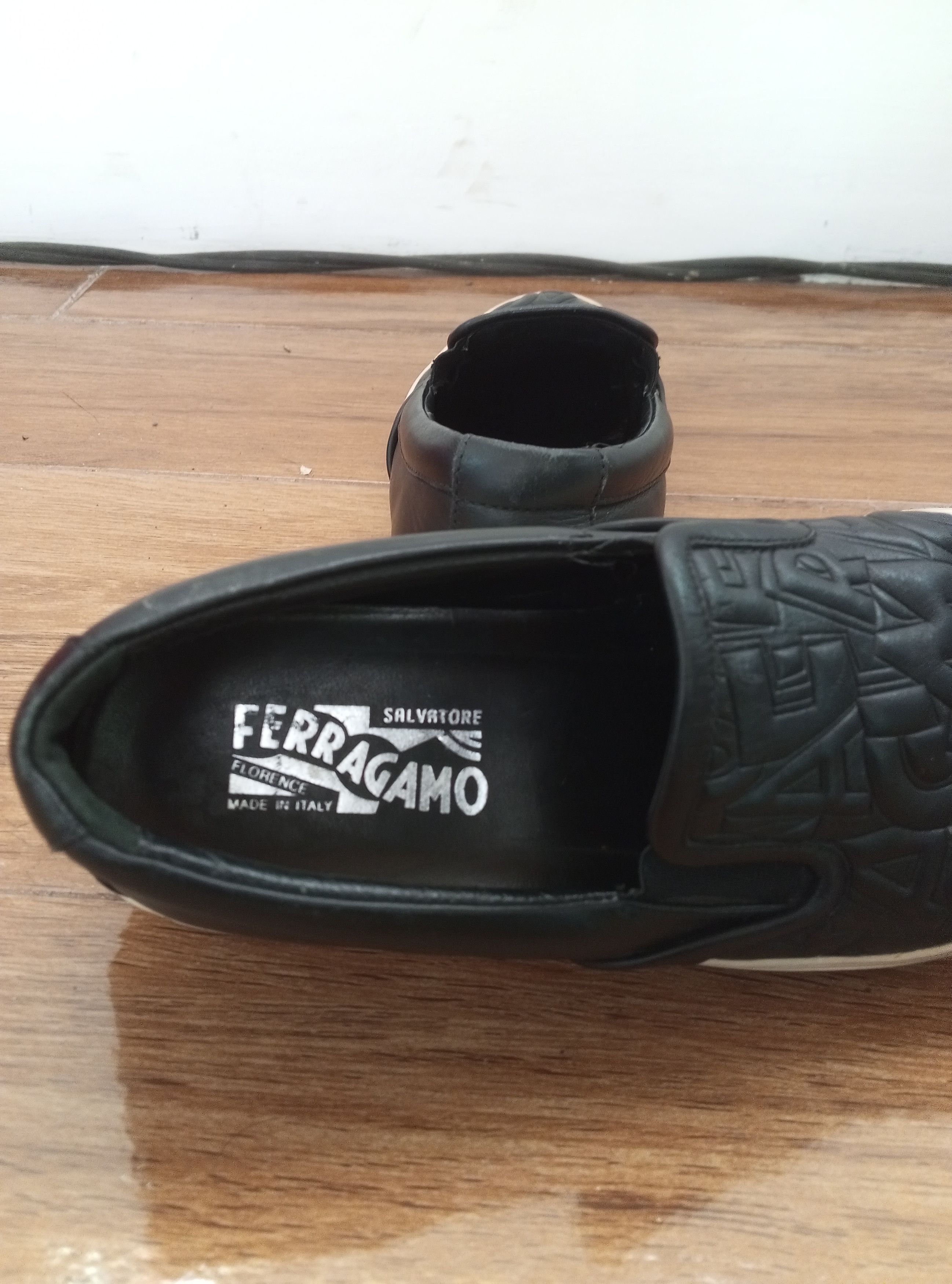 Salvatore Ferragamo Salvatore Ferragamo Black Leather Logo Embossed Sneakers Size US 6.5 / IT 36.5 - 4 Thumbnail