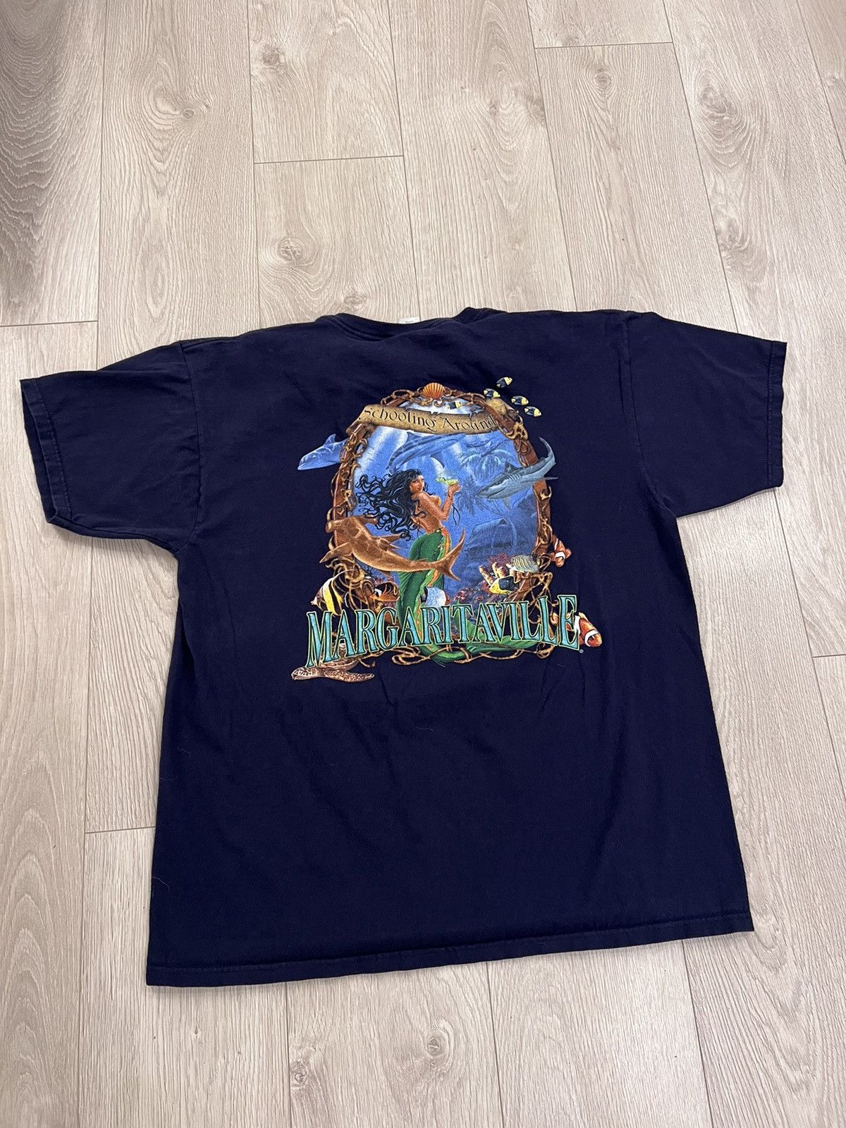 Vintage Vintage Margaritaville Las Vegas Mermaid Topless T Shirt 90s Size US L / EU 52-54 / 3 - 2 Thumbnail