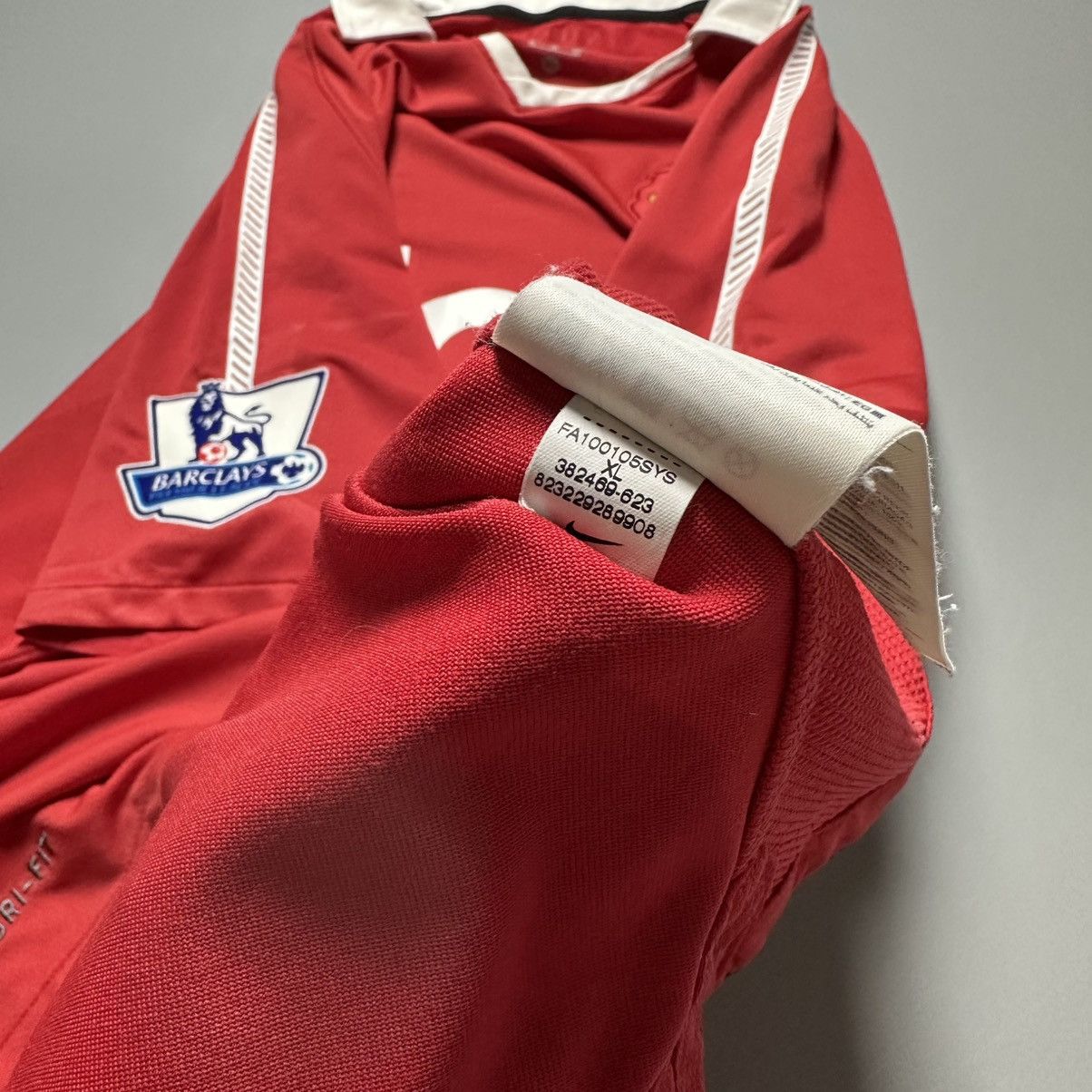 Nike MAN UNITED NIKE 2010/2011 FOOTBALL HOME JERSEY #9 BERBATOV Size US XL / EU 56 / 4 - 14 Thumbnail