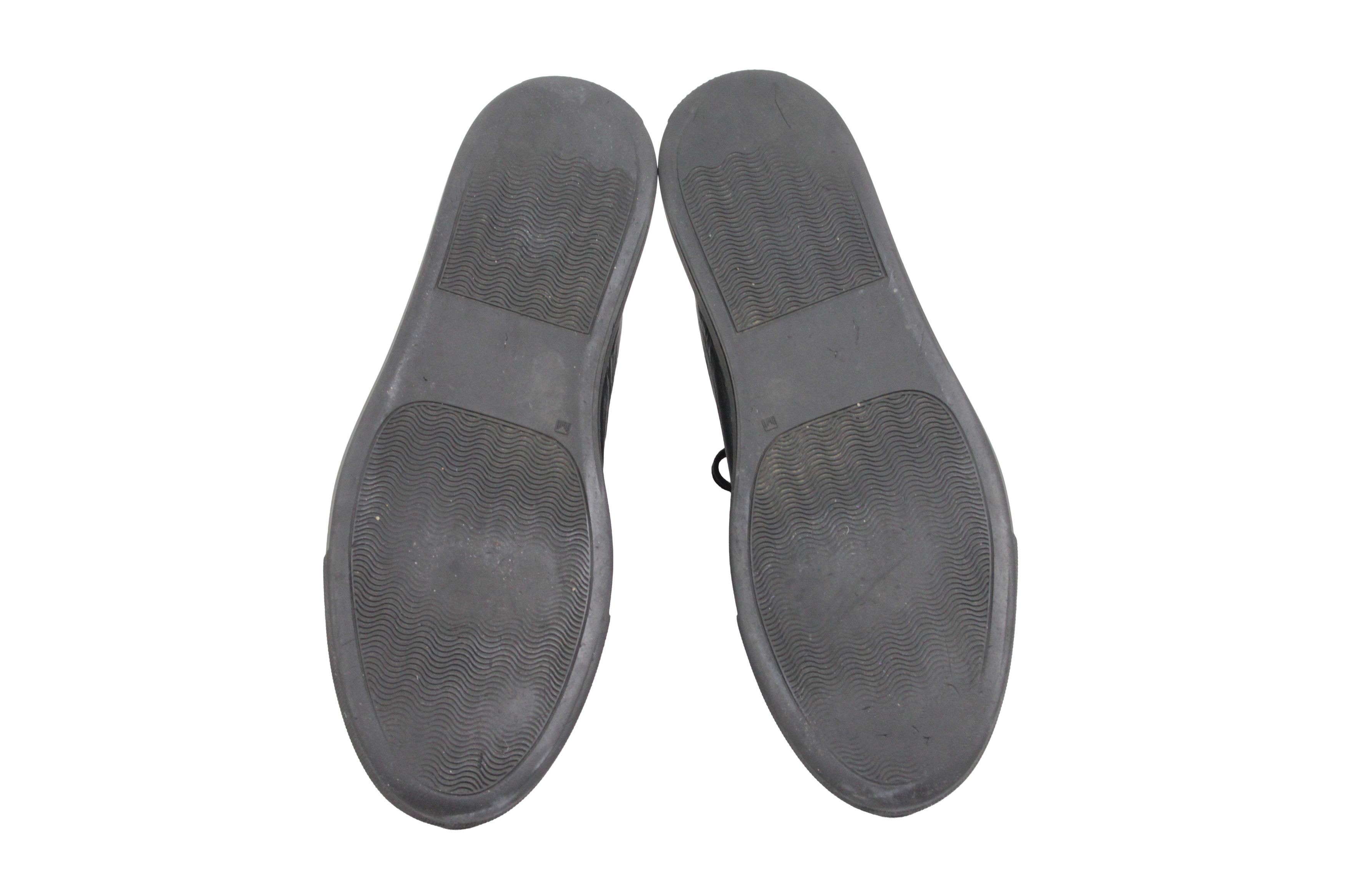 Common Projects Achilles Low Full Black Sneakers Size US 7 / EU 40 - 12 Thumbnail