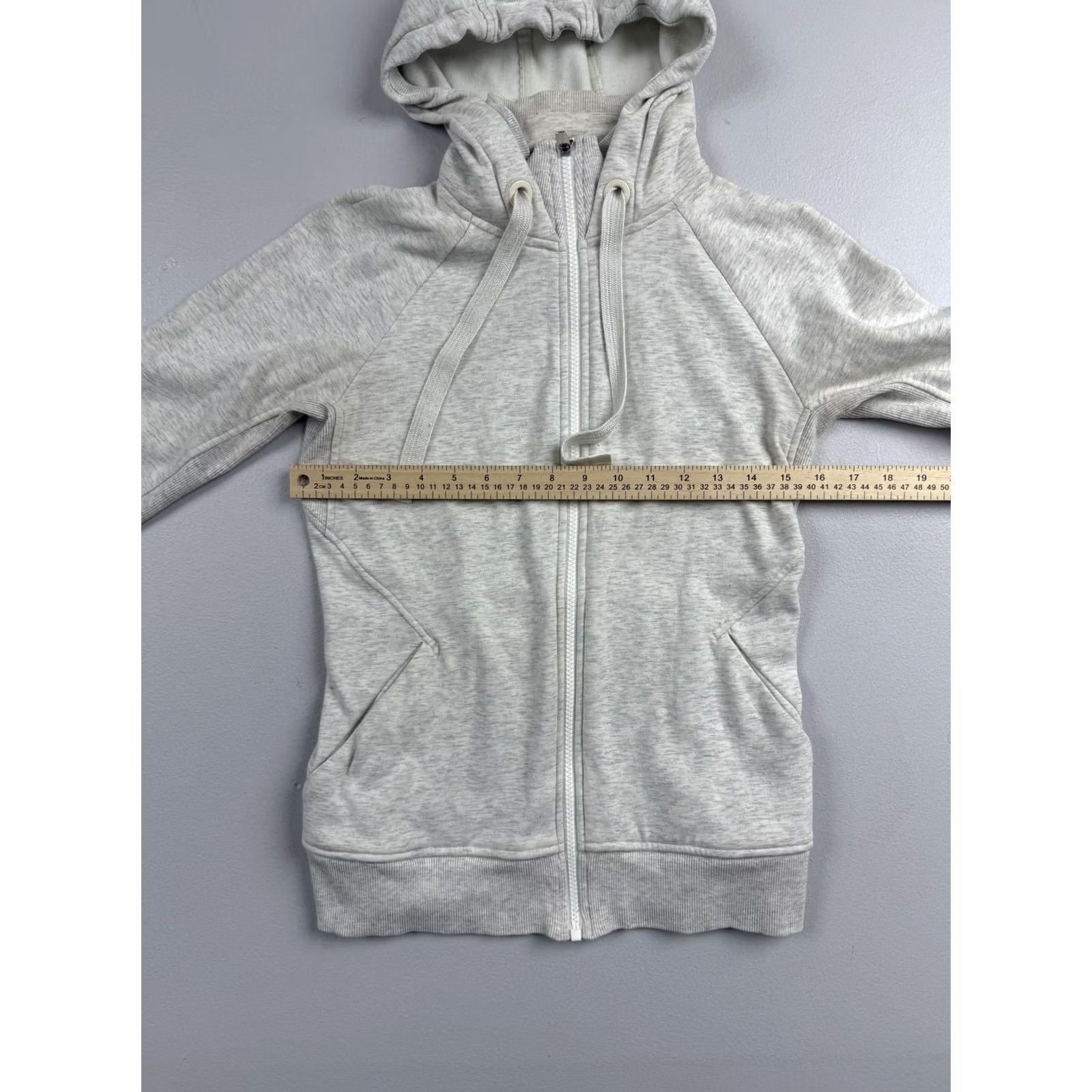 Athleta Athleta Hoodie Womens XS Gray Full Zip Fleece Thumbholes Raglan Sleeves Hoodie Sweatshirt Activewear Mens Womens Size XS / US 0-2 / IT 36-38 - 5 Thumbnail