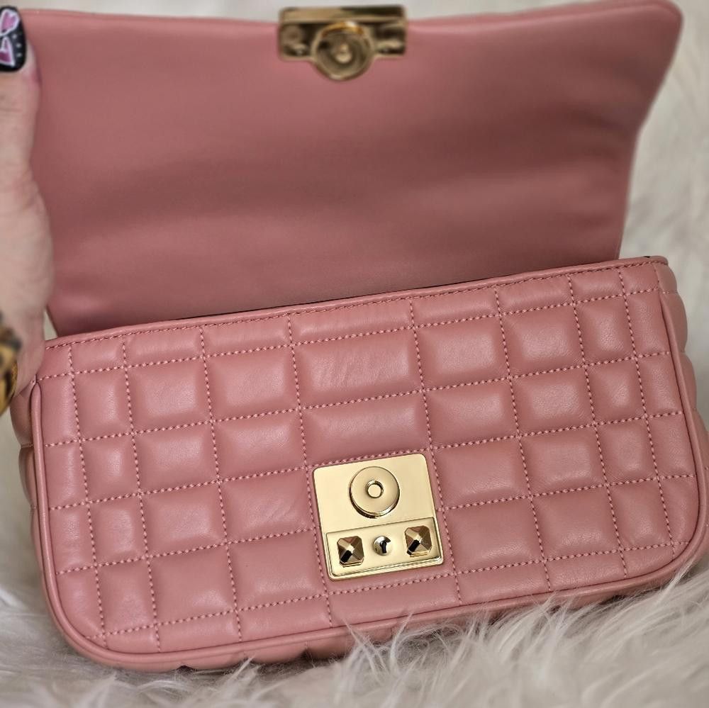 Michael Kors Michael Kors Pink Quilted Leather Bag Size ONE SIZE - 5 Thumbnail