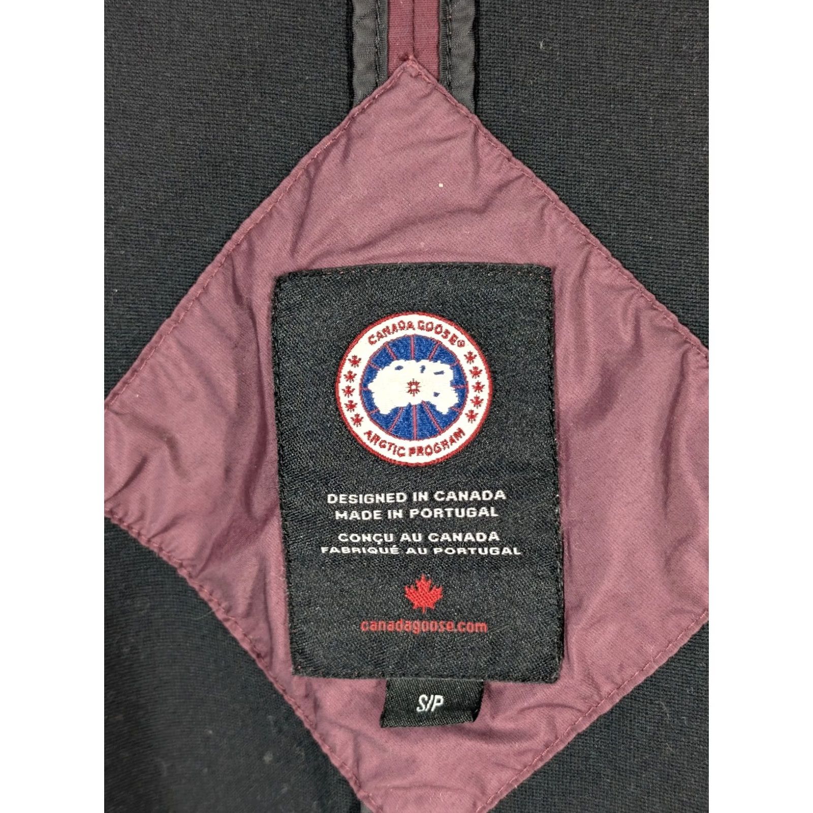 Canada Goose Canada Goose Hanley Bomber Jacket Black and Grape XS Down Midweight Women Jacket Size XS / US 0-2 / IT 36-38 - 5 Thumbnail