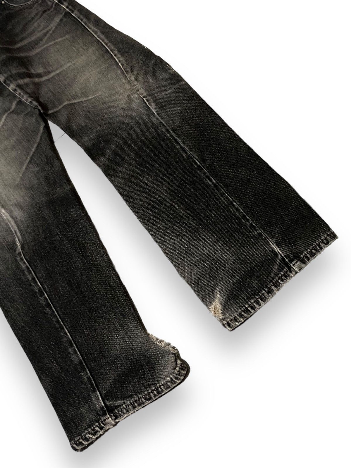 Edwin × Japanese Brand × Le Grande Bleu (L.G.B.) Vintage Edwin E Function Black Faded Curved Leg Jeans Pants Size US 31 - 4 Thumbnail