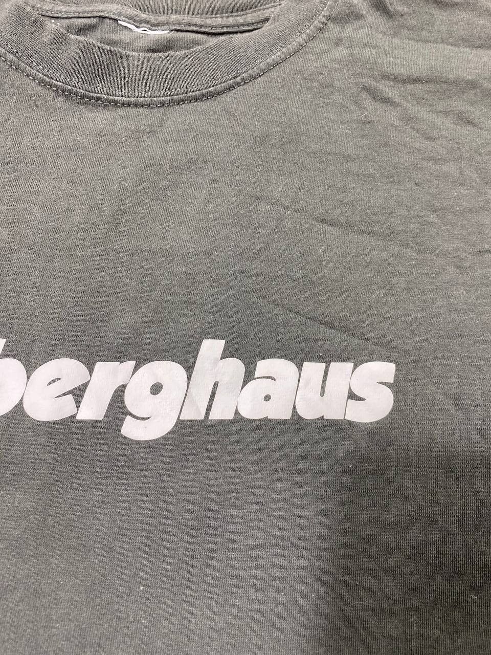 Berghaus Vintage Berghaus T-shirts Logo 90s Y2K USA Size US XL / EU 56 / 4 - 2 Thumbnail