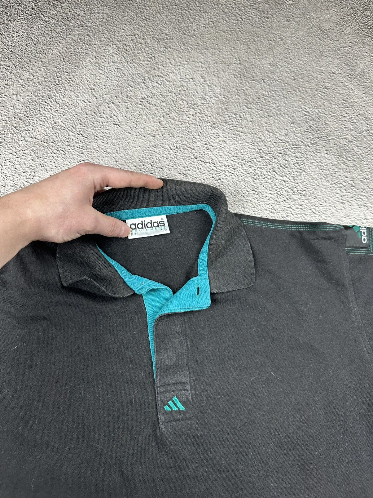 Adidas Vintage Adidas Equipment Polo Faded Y2K Logo Style Size US L / EU 52-54 / 3 - 6 Thumbnail