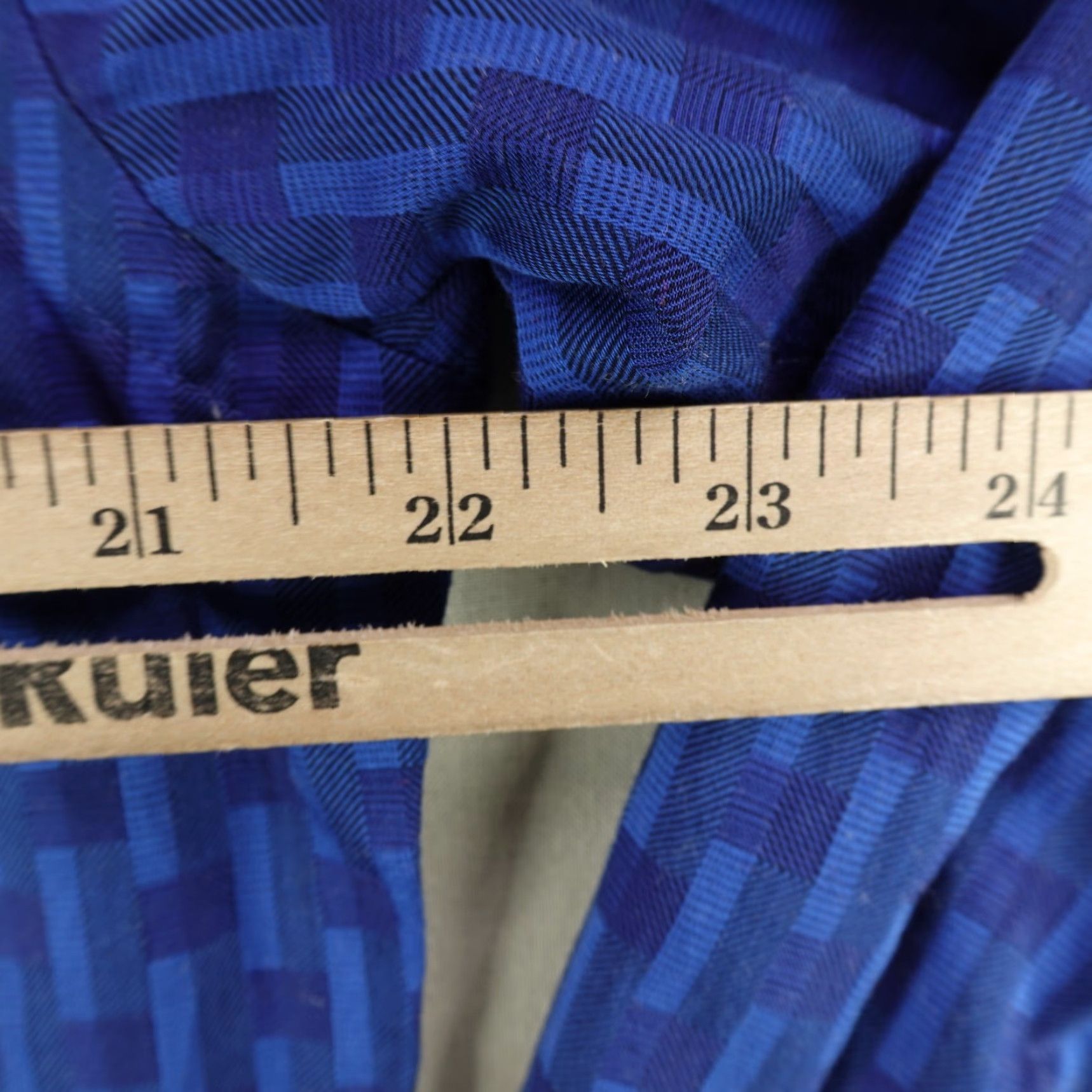 BUGATCHI VINTAGE Bugatchi Uomo Men's Button-Up Shirt Medium Blue Geometric Long Sleeve Business Casual Formal Size US M / EU 48-50 / 2 - 5 Thumbnail