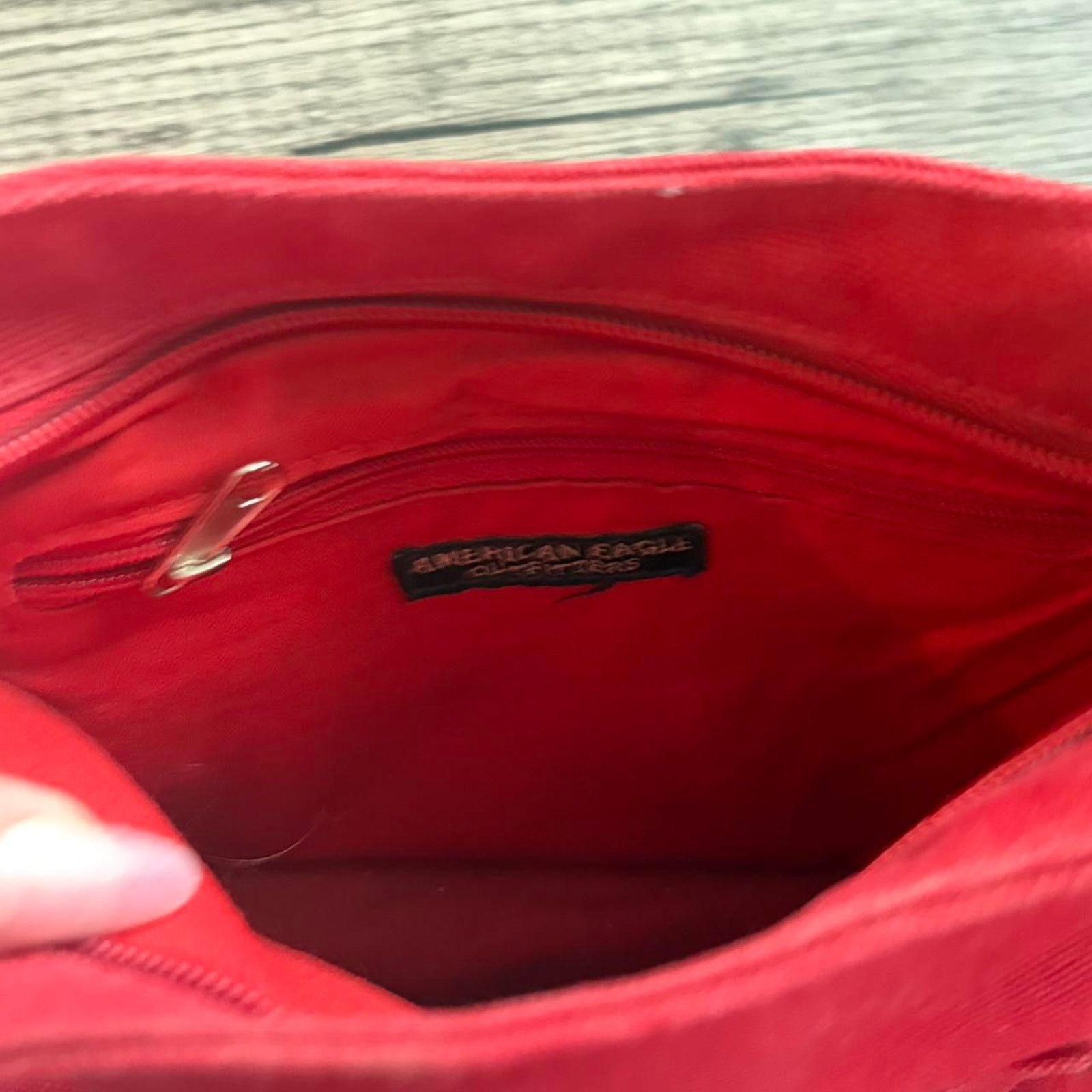 American Eagle Outfitters Vintage red american eagle purse Size ONE SIZE - 3 Thumbnail