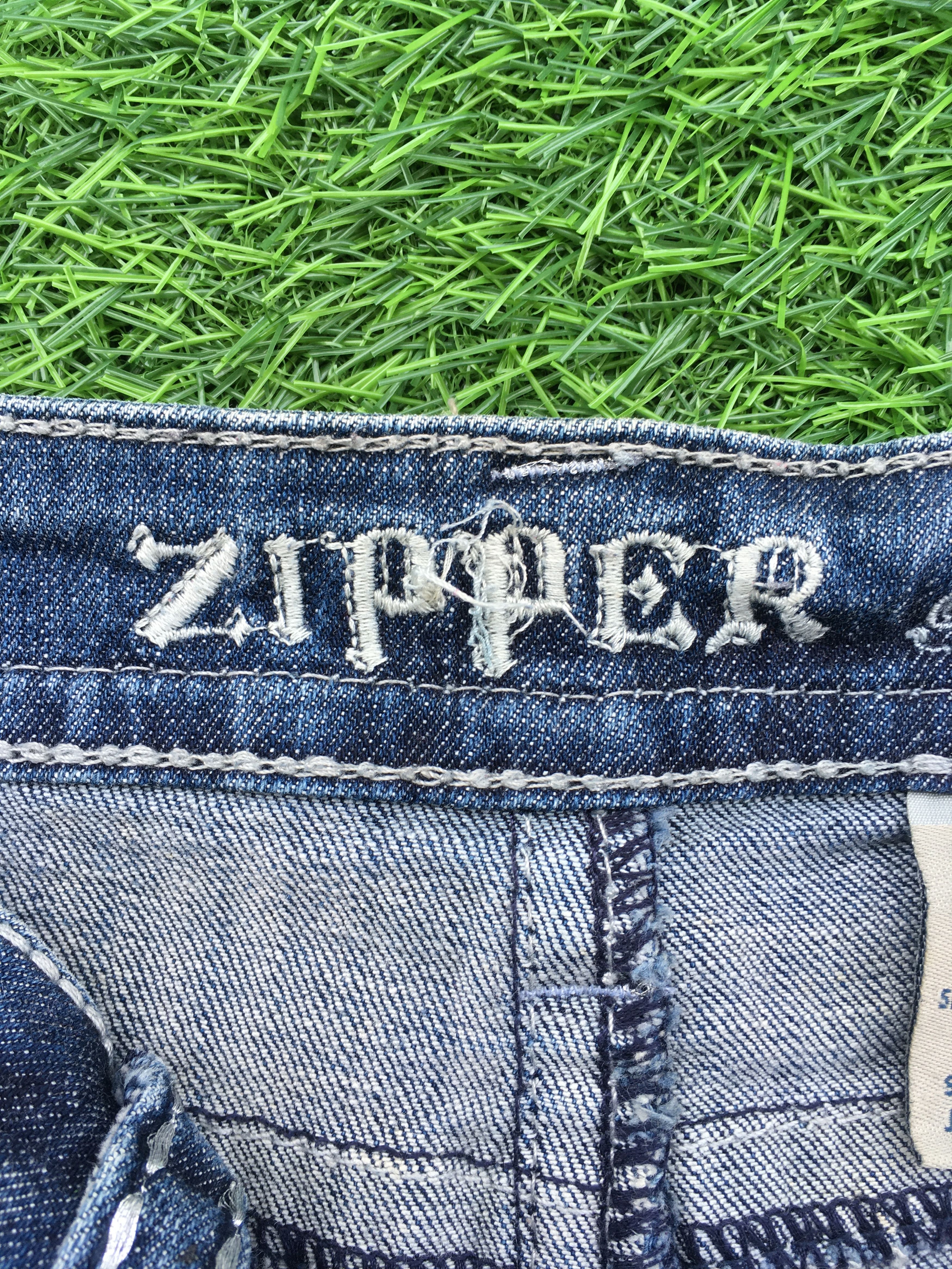 Designer × Jean Cross Embellished Bootcut Jeans D-985 Size 26" / US 2 / IT 38 - 10 Thumbnail