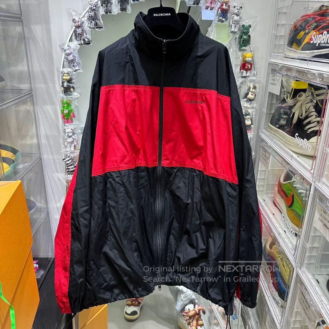 Balenciaga Balenciaga Black Red Embroidered Jacket. Size US XL / EU 56 / 4 - 1 Thumbnail