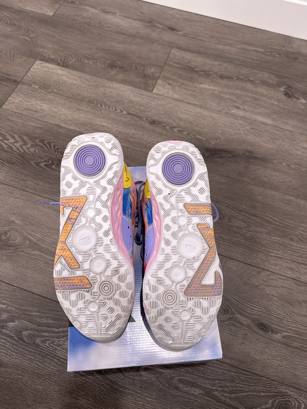 Nike Pg6 painted swoosh Size US 12 / EU 45 - 1 Thumbnail