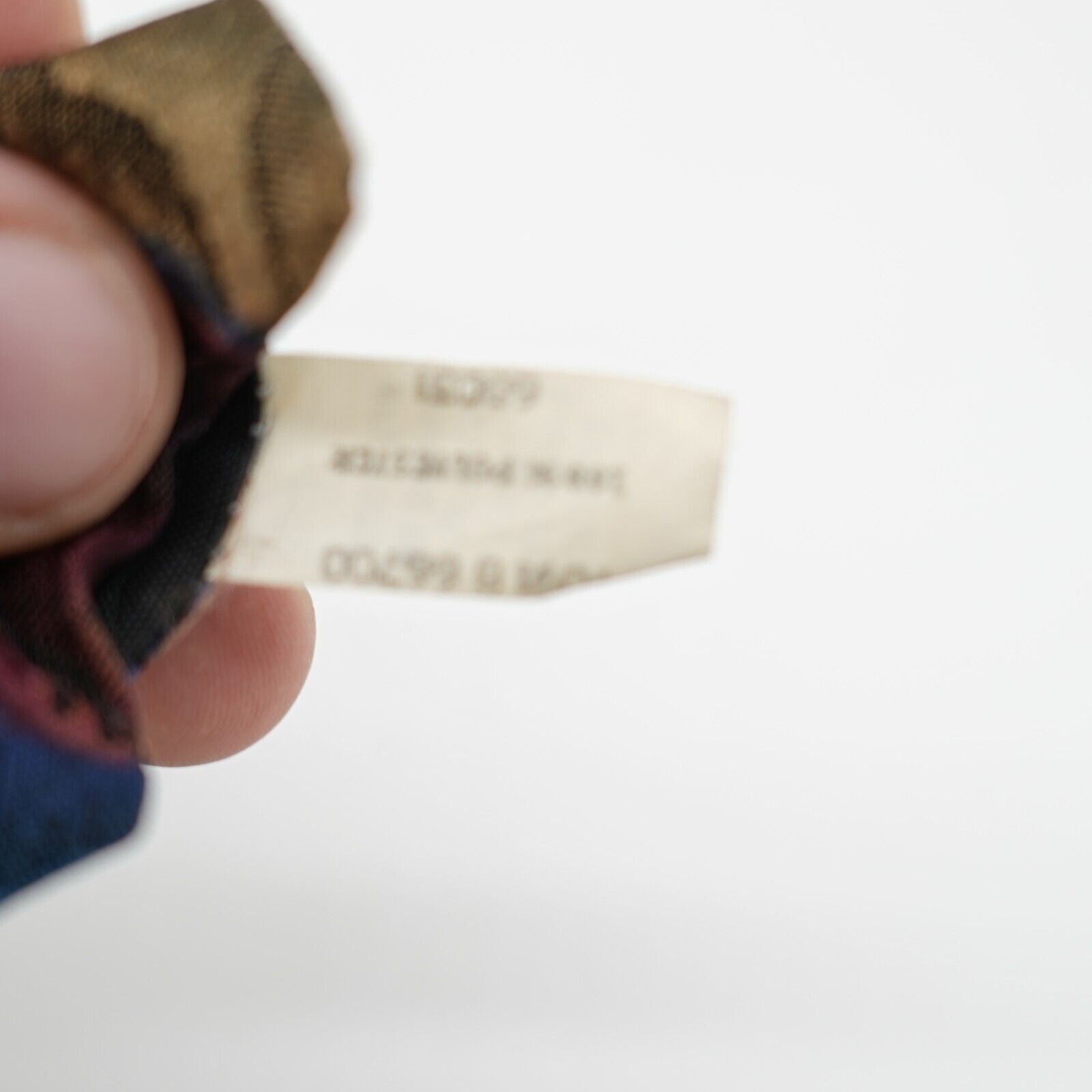 Designer Brittania Abstract Multi-Colored Floral Jacquard Print Polye Size ONE SIZE - 4 Thumbnail