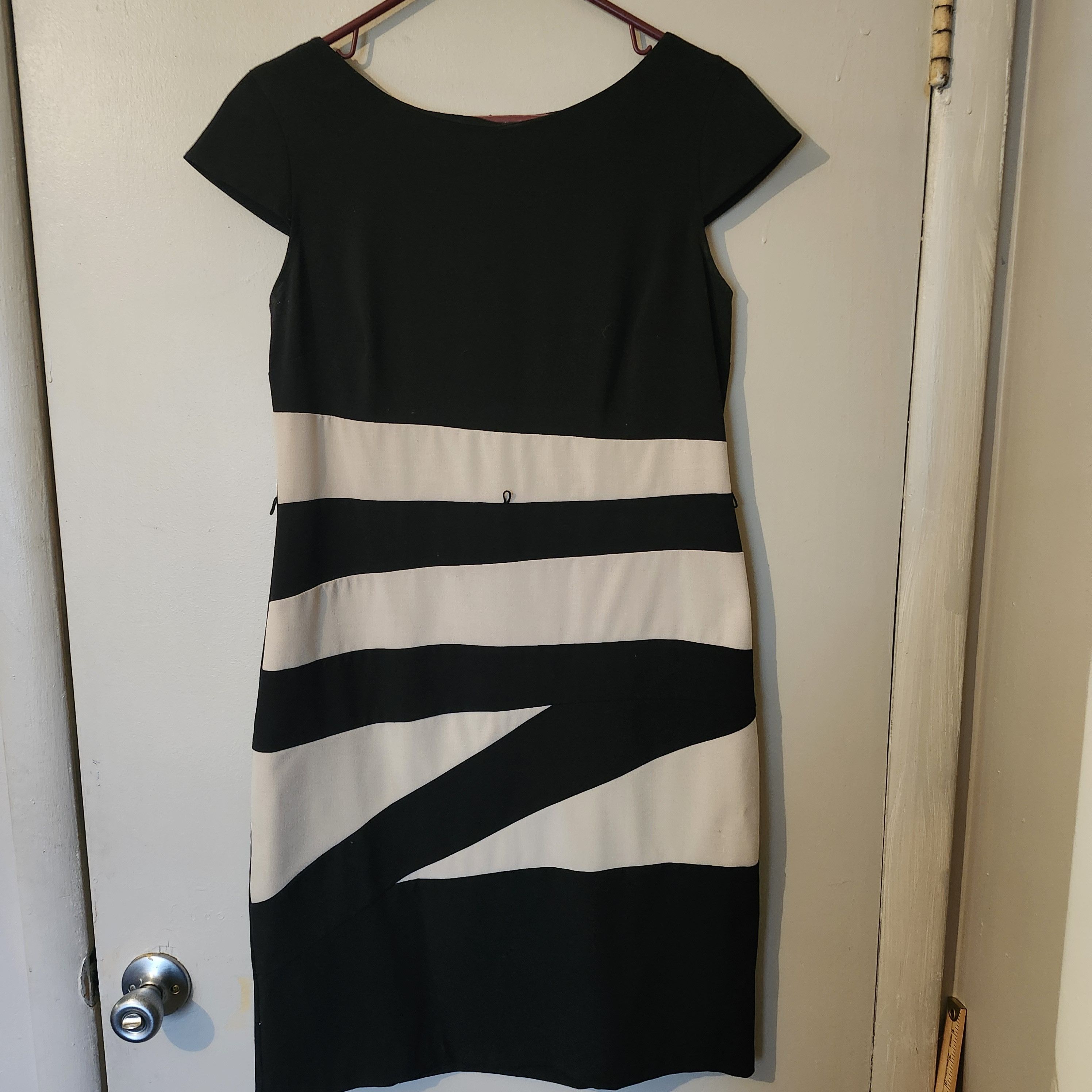 Alyx ALYX Black Cream Sheath Dress Size 8 Zip Back Cap Sleeve Size M / US 6-8 / IT 42-44 - 8 Thumbnail