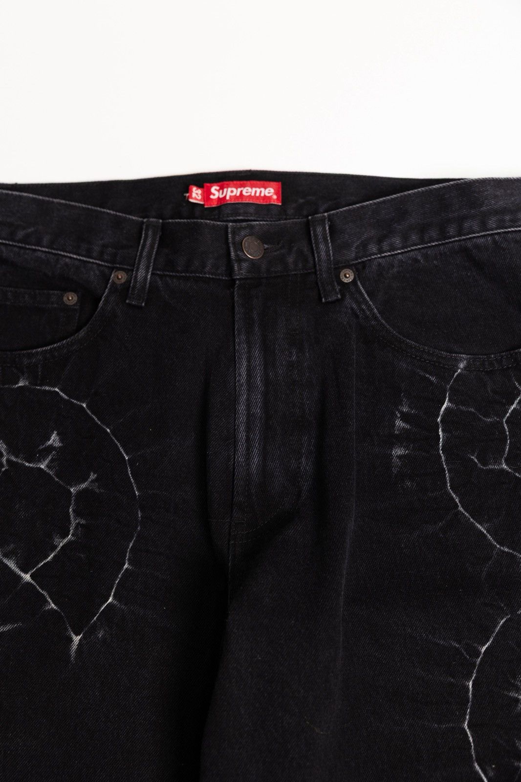 Supreme Supreme Shibori Loose Fit Denim Size US 32 / EU 48 - 2 Thumbnail
