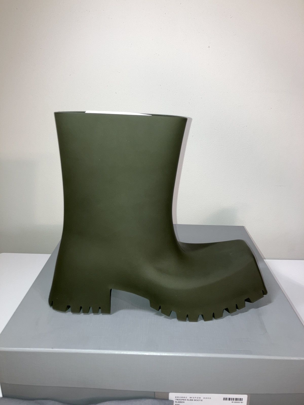 Balenciaga Trooper Rubber Boots Like New Size US 10 / EU 43 - 10 Thumbnail