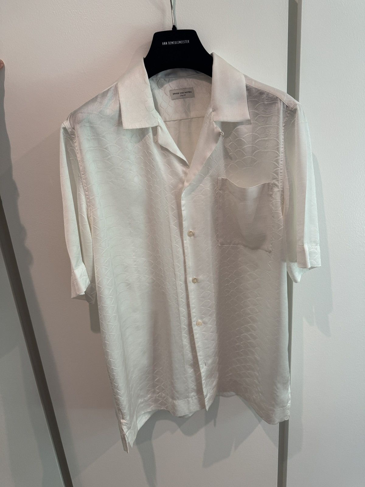 Dries Van Noten Dries van Noten Scale Short Sleeve Shirt Size US S / EU 44-46 / 1 - 1 Thumbnail