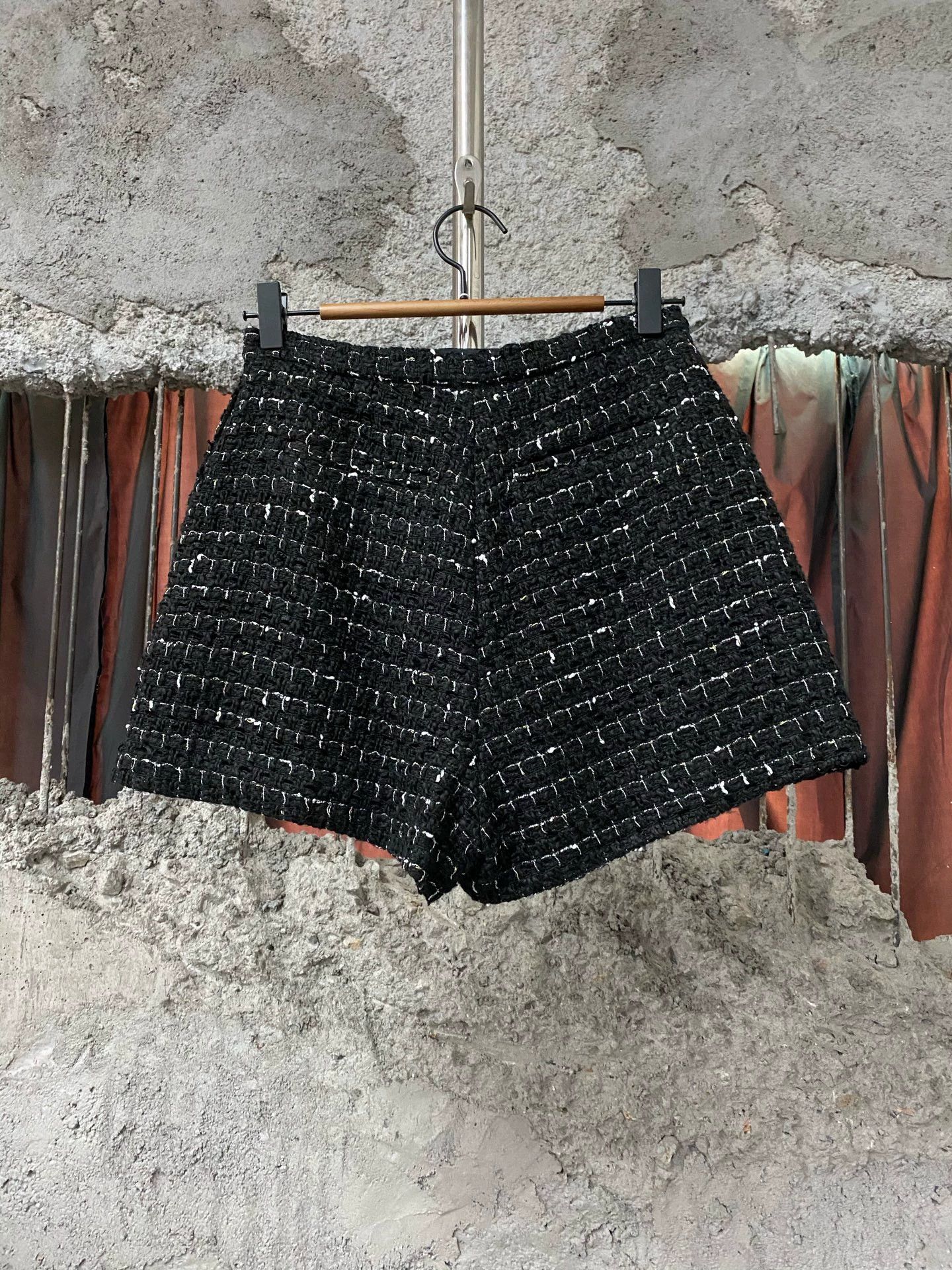 Iron Maiden iro short 34 new Size 25" / US 0 / IT 36 - 2 Thumbnail