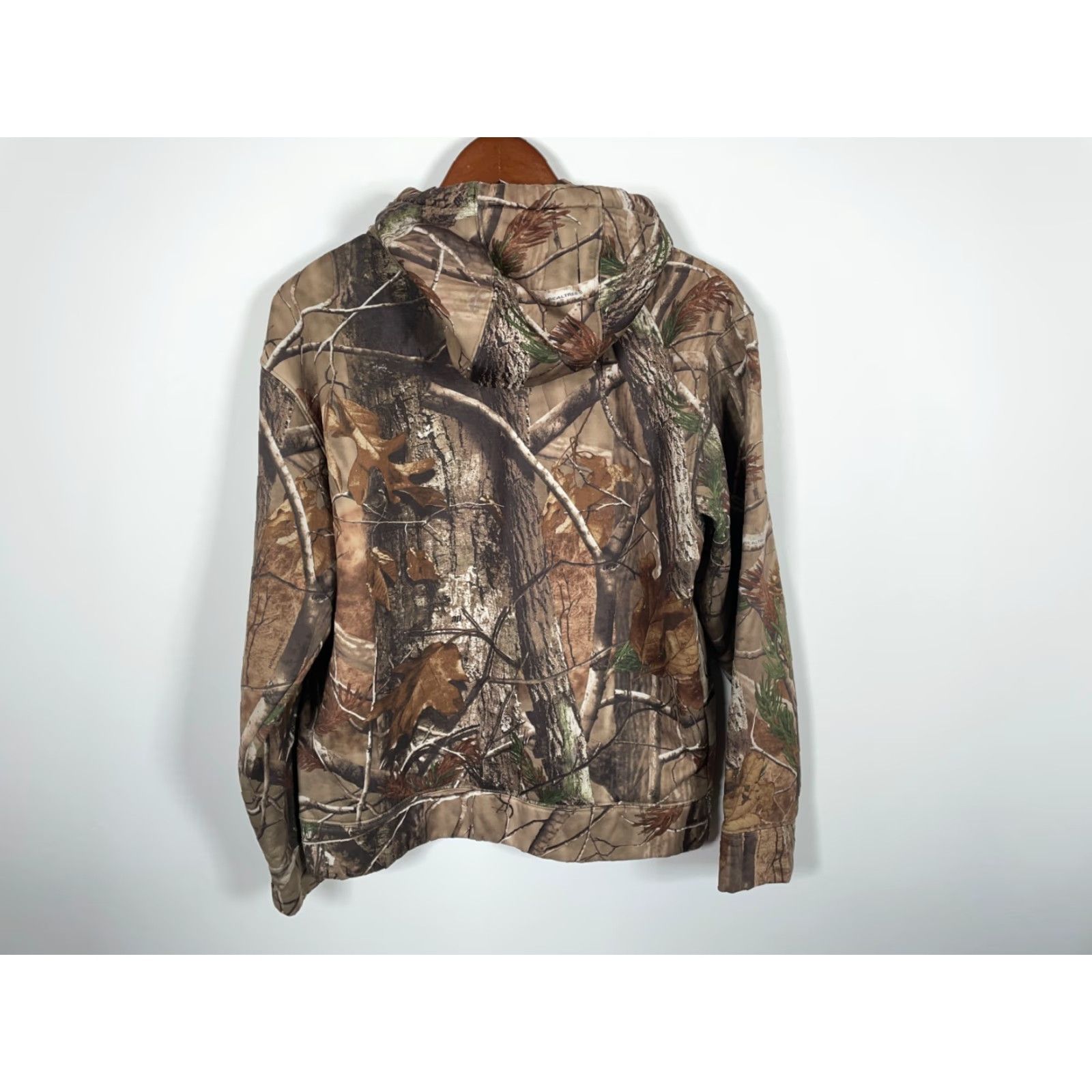Under Armour Under Armour Camo Hoodie Small Green RealTree Camouflage Sweatshirt Adult Mens Long Sleeve Pullover Hooded Crew Neck Drawstring Polyester 100% Green Size US S / EU 44-46 / 1 - 2 Thumbnail