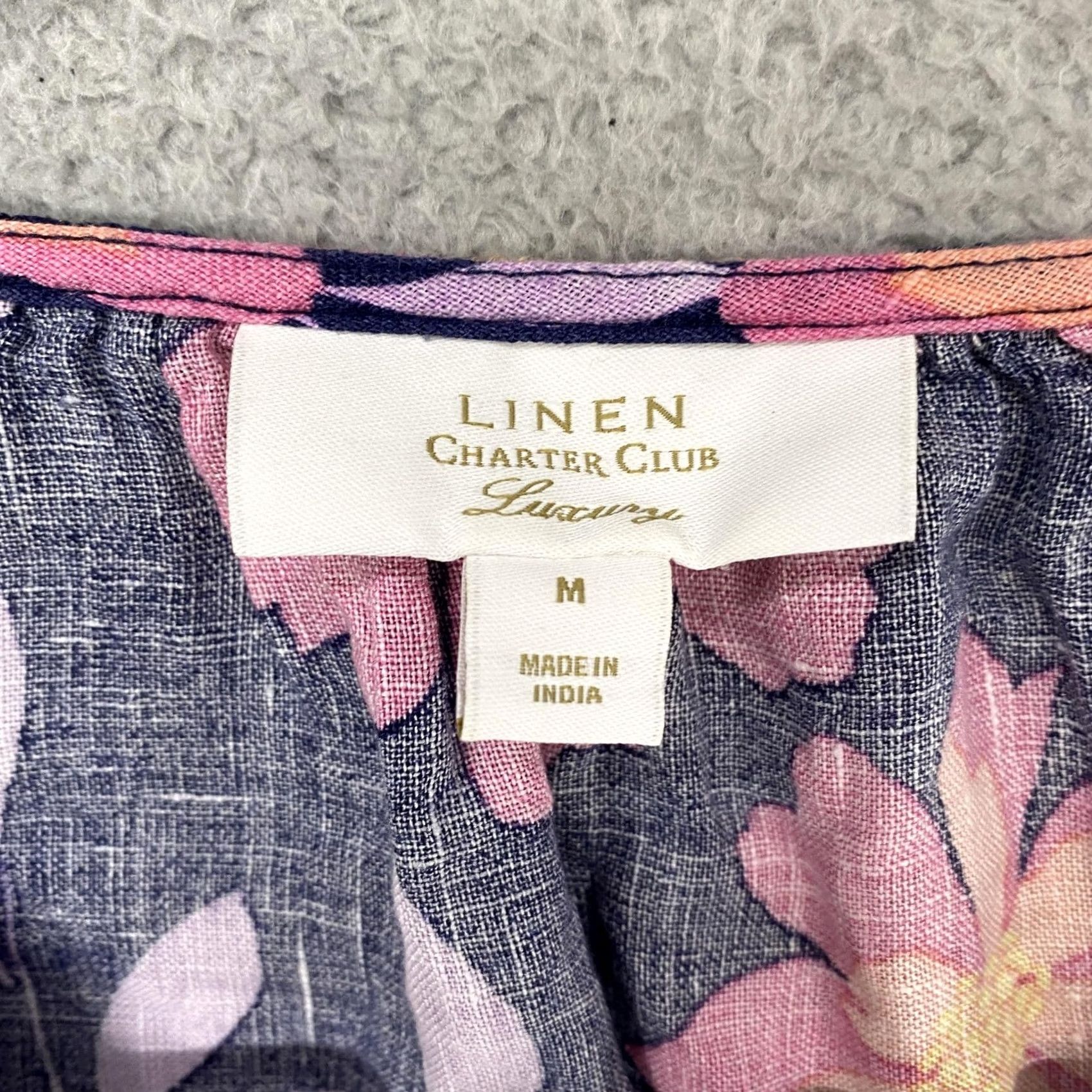 Charter Club Charter Club Linen Floral Top Womens M Navy Tie Front Summer Flower Blouse Short Sleeve V-Neck Floral Relaxed Size M / US 6-8 / IT 42-44 - 5 Thumbnail