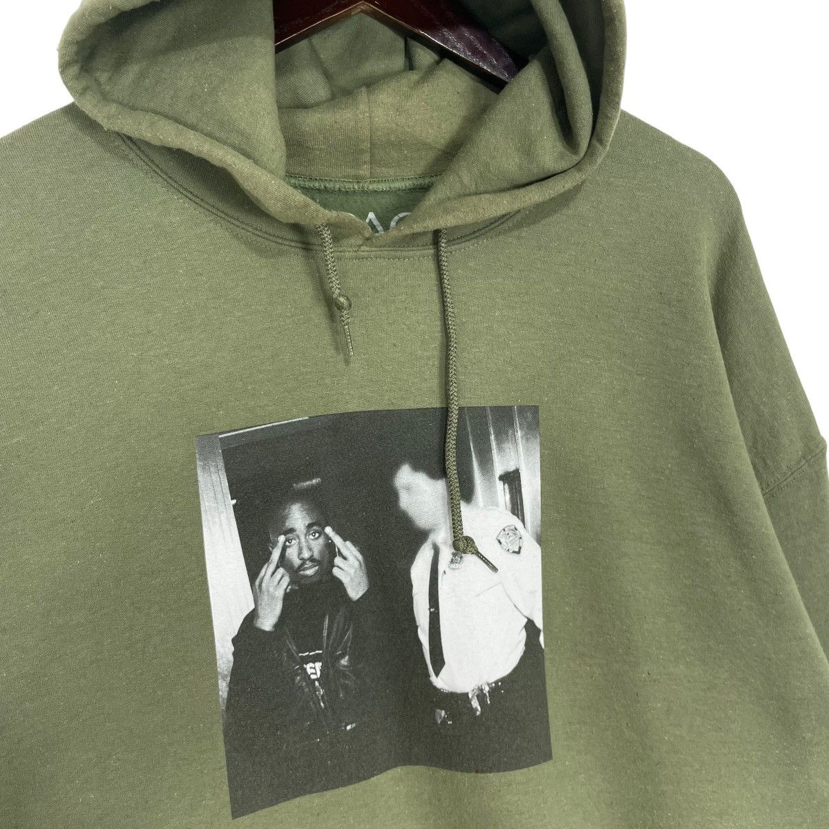 Vintage Vintage 2pac Fxckk Big Logo Sweatshirt Hoodie Size US L / EU 52-54 / 3 - 4 Thumbnail