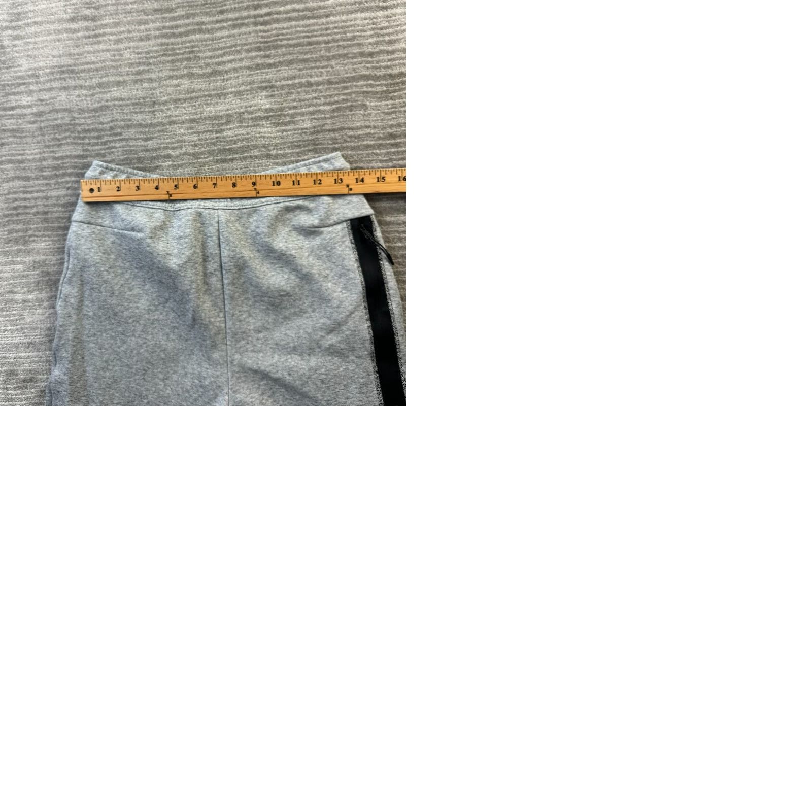 Nike Nike Tech Fleece Pants Joggers Slim Cross Training Gym & Running Black? Gray? (Need to stick to original words only) Size US 29 - 9 Thumbnail