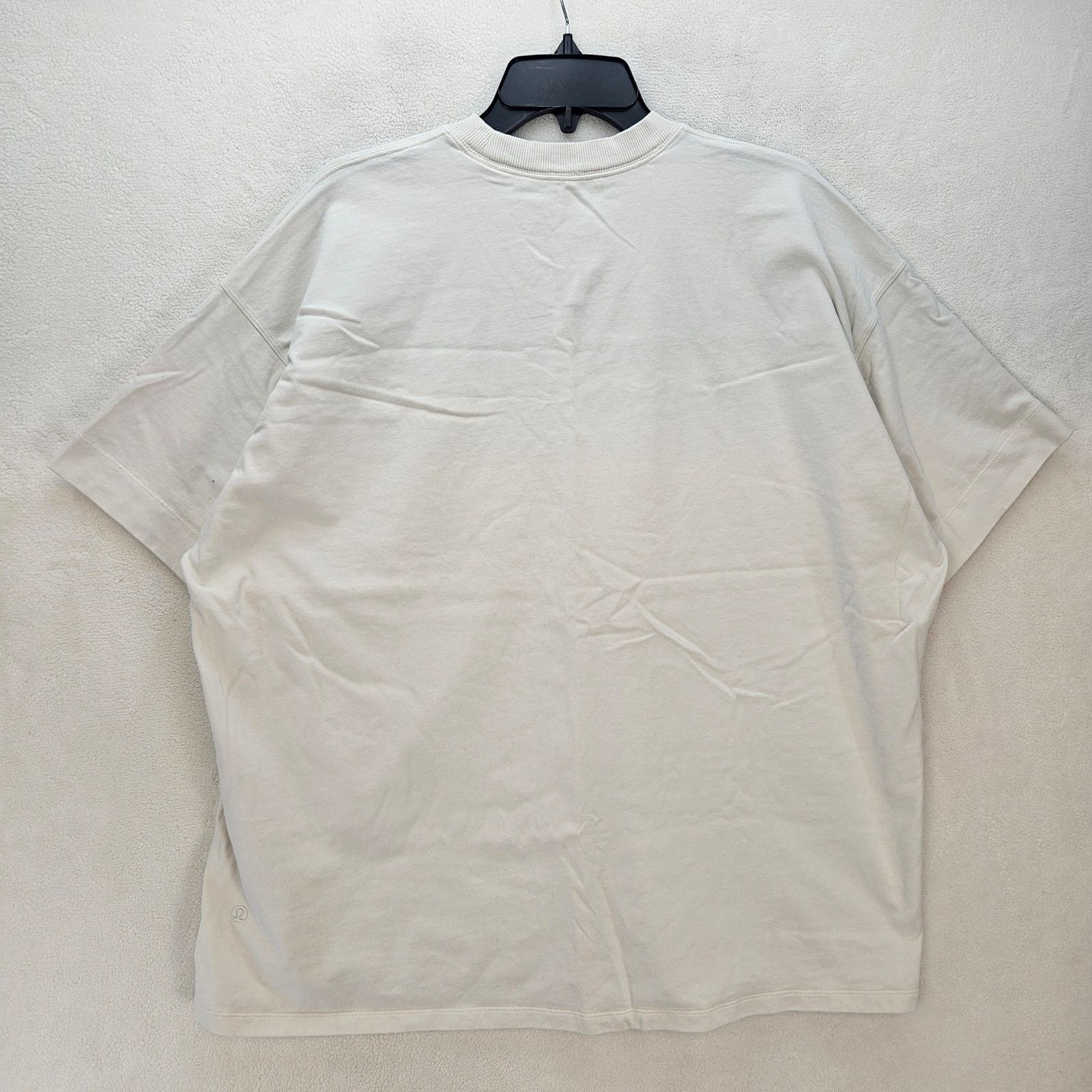 Lululemon LULULEMON WOMEN'S 14 OVERSIZED HEAVY WEIGHT T SHIRT BONE WHT Size XL / US 12-14 / IT 48-50 - 5 Thumbnail