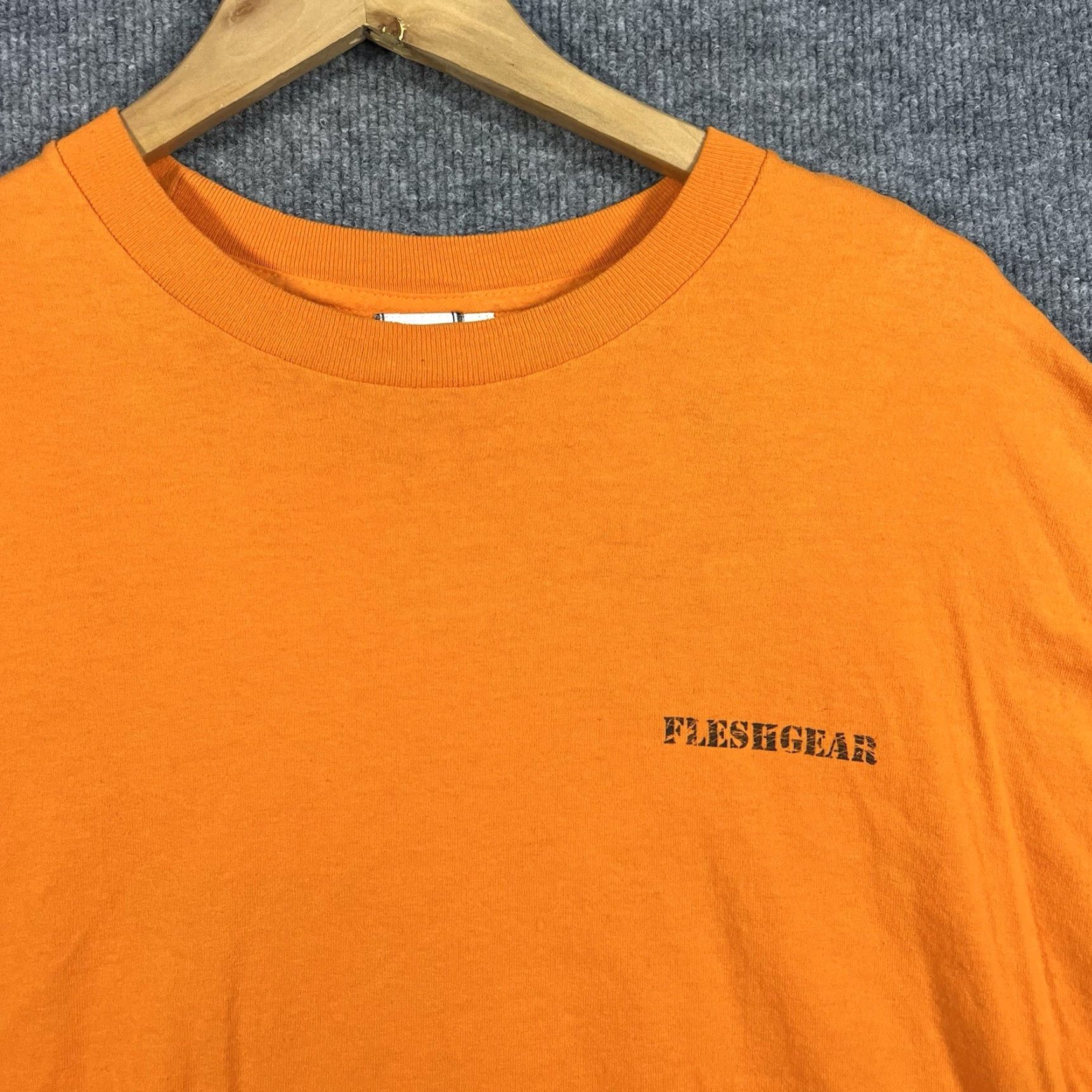 Vintage VINTAGE FleshGear T-Shirt Mens XL Orange 2000s USA Graphic Print Short Sleeve Crew Neck RARE Size US XL / EU 56 / 4 - 3 Thumbnail