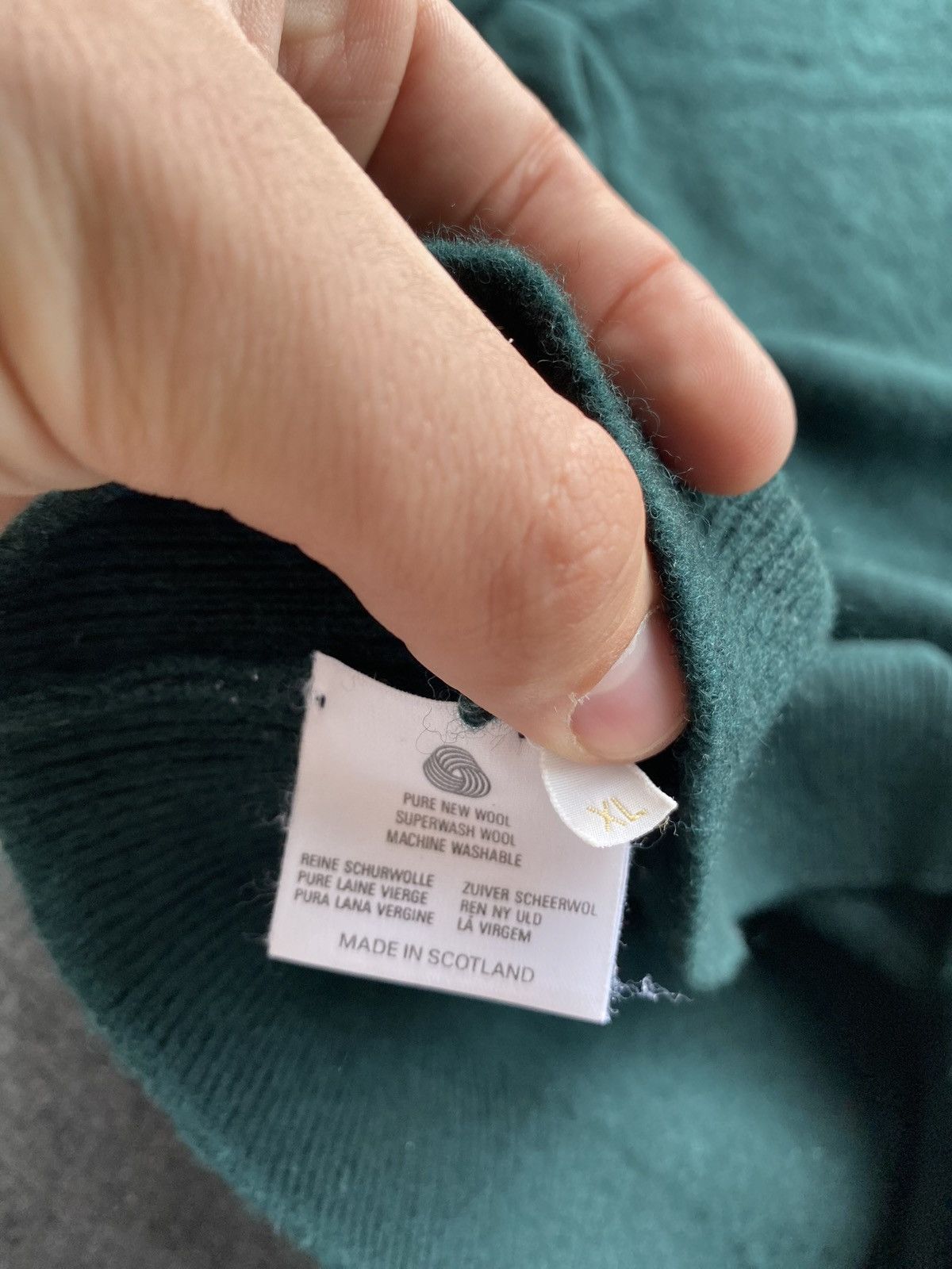 Pringle Of Scotland 🔥Pringle Scotland pure new wool v neck sweater mens Size US XL / EU 56 / 4 - 4 Thumbnail