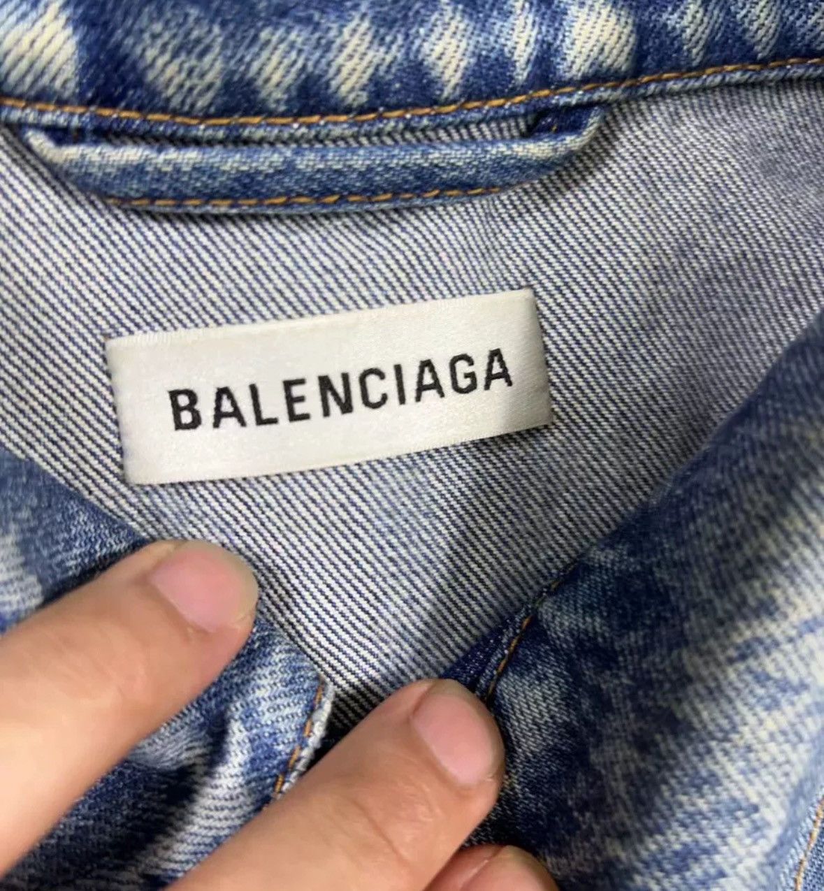 Balenciaga balenciaga Destroy the letter logo denim jacket Size US M / EU 48-50 / 2 - 5 Thumbnail