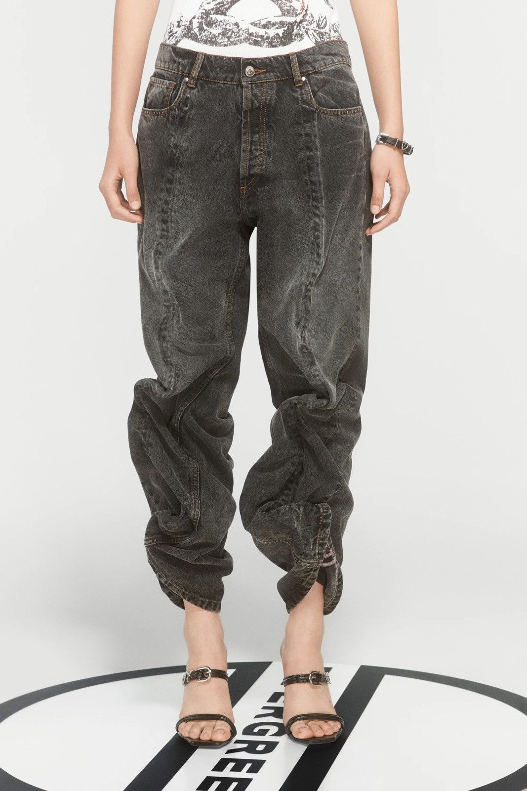 Y/Project Y/project Customisable Evergreen Wire Jeans Size 30" / US 8 / IT 44 - 1 Thumbnail