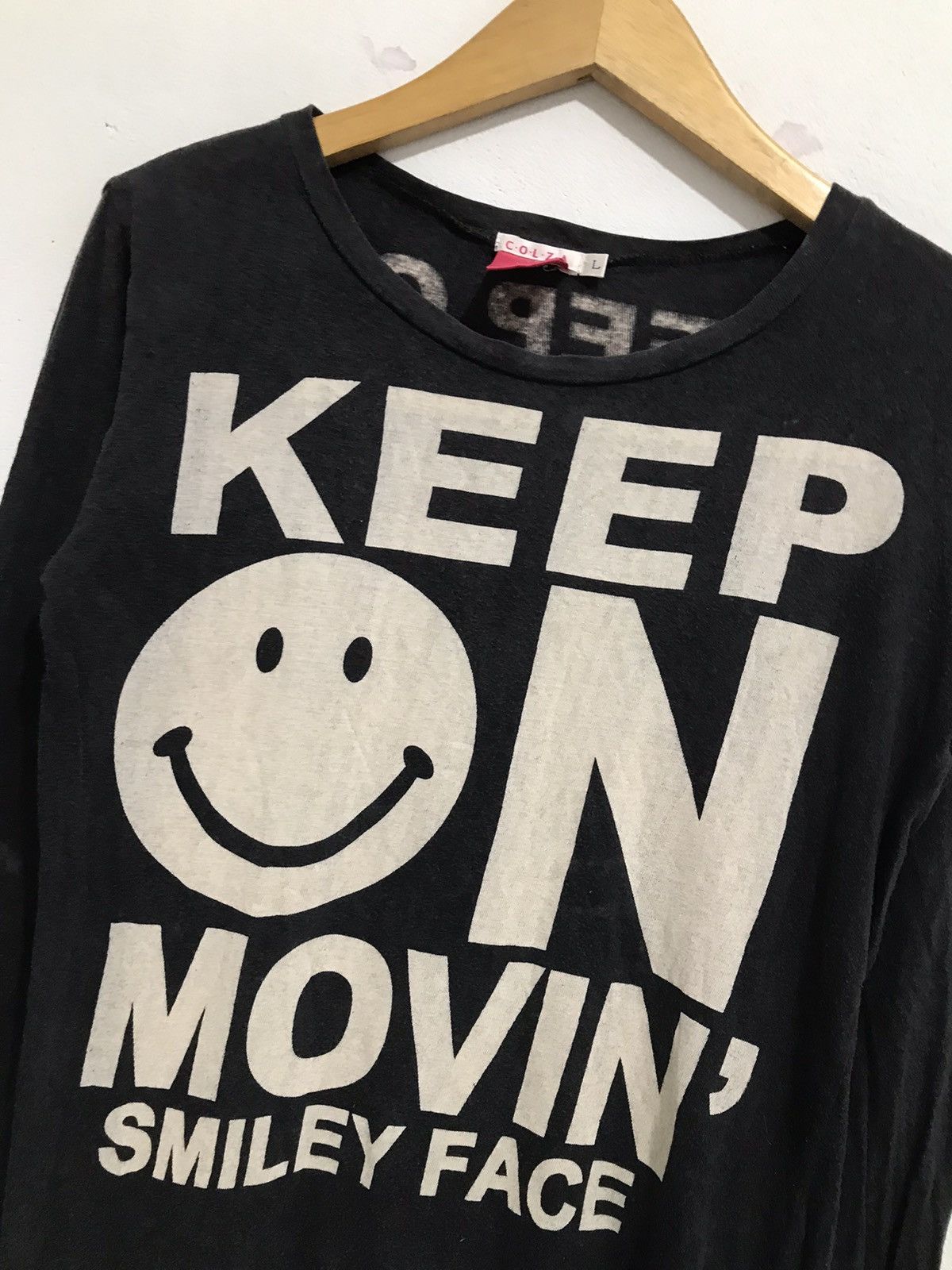 Japanese Brand Keep On Movin Smiley Face Long sleeve Japanese Colza Size US L / EU 52-54 / 3 - 2 Thumbnail