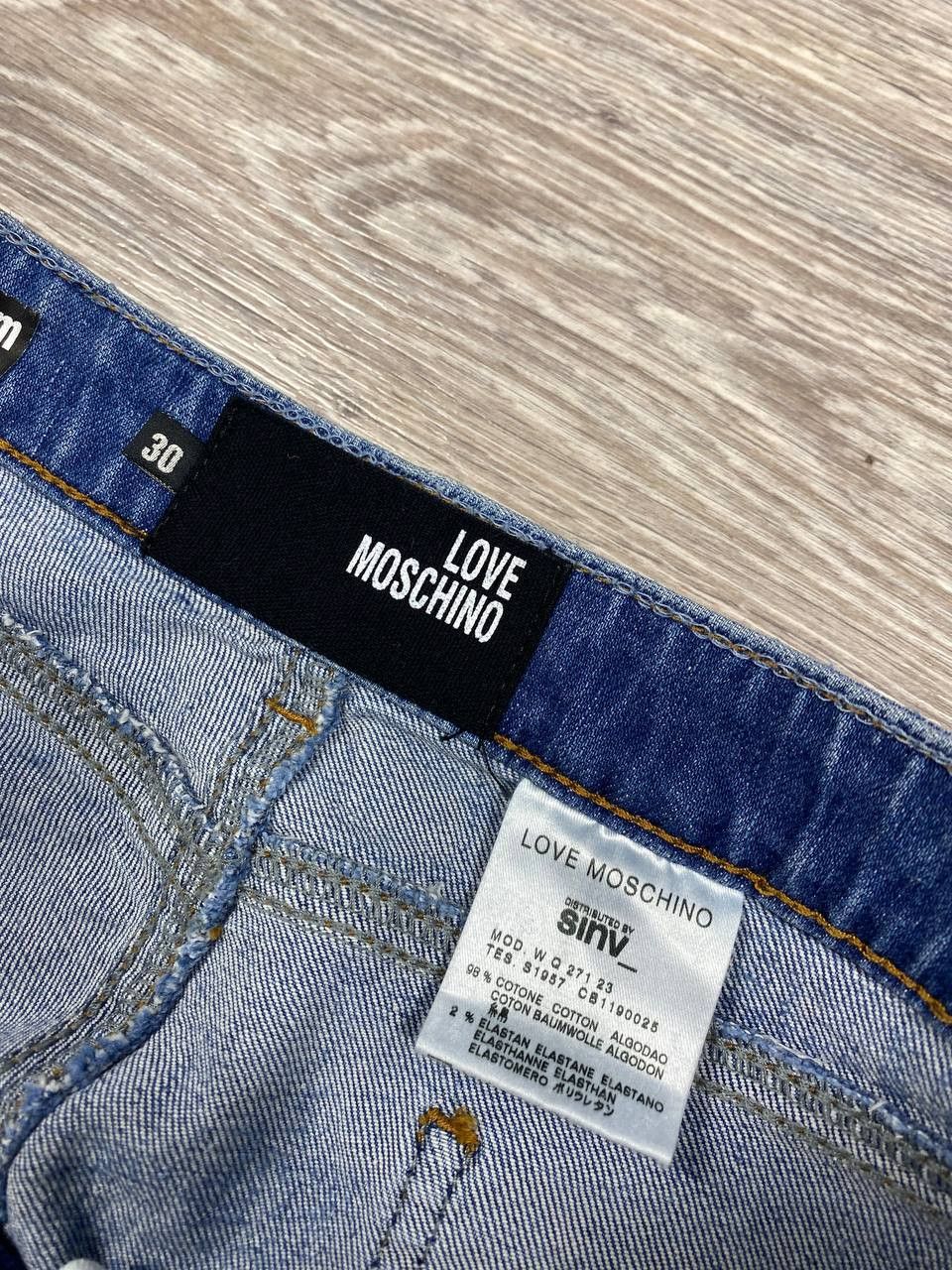 Love Moschino Vintage y2kLove Moschino Tequila Bum Bum Jeans bell-bottom Size 30" / US 8 / IT 44 - 4 Thumbnail