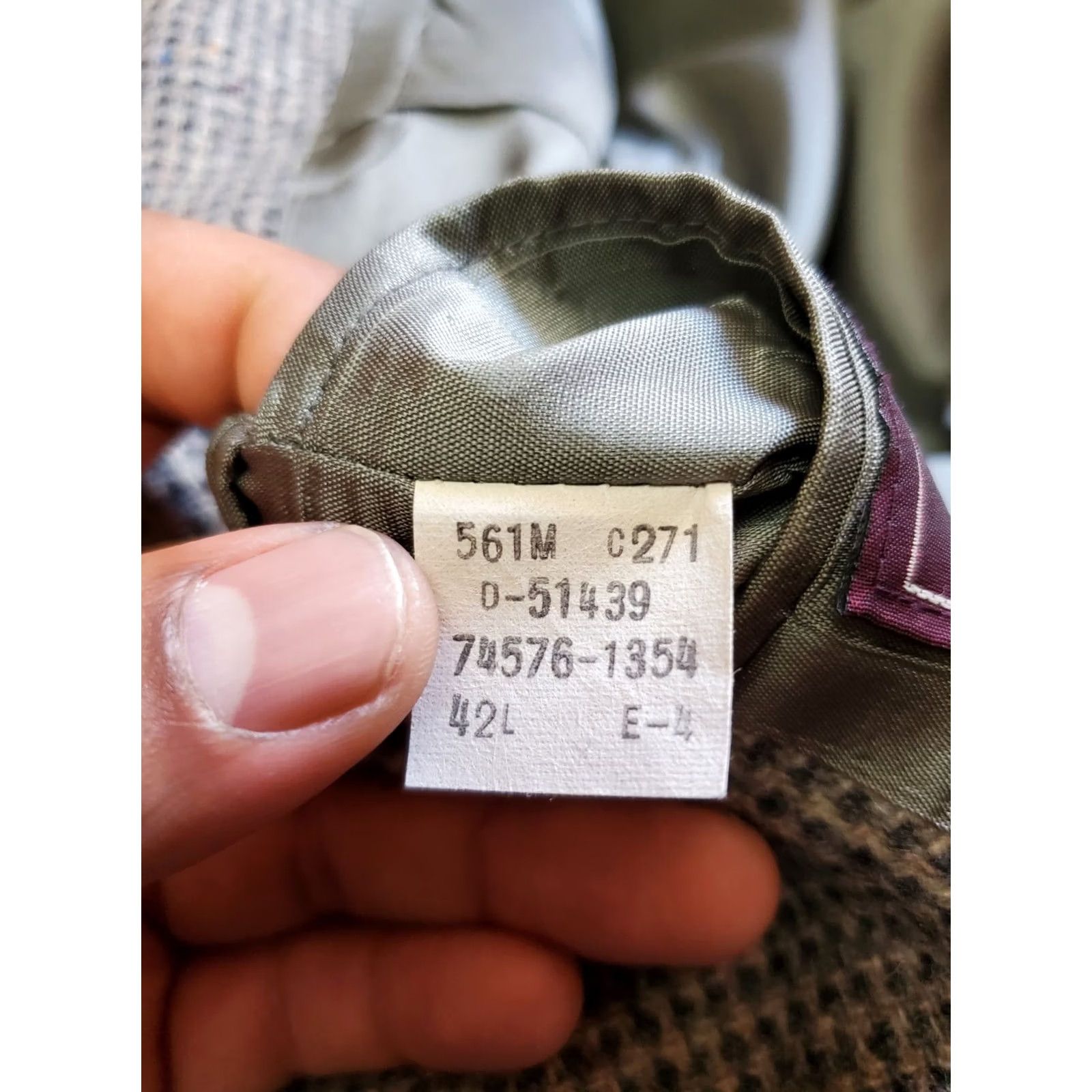 Levi's VINTAGE Levi's Blazer Jacket Wool Tweed 42 Reg Single-Breasted Notch Lapel Gray Mens 2 Piece Wool Tweed Tailored Classic 70s Size 42R - 6 Thumbnail