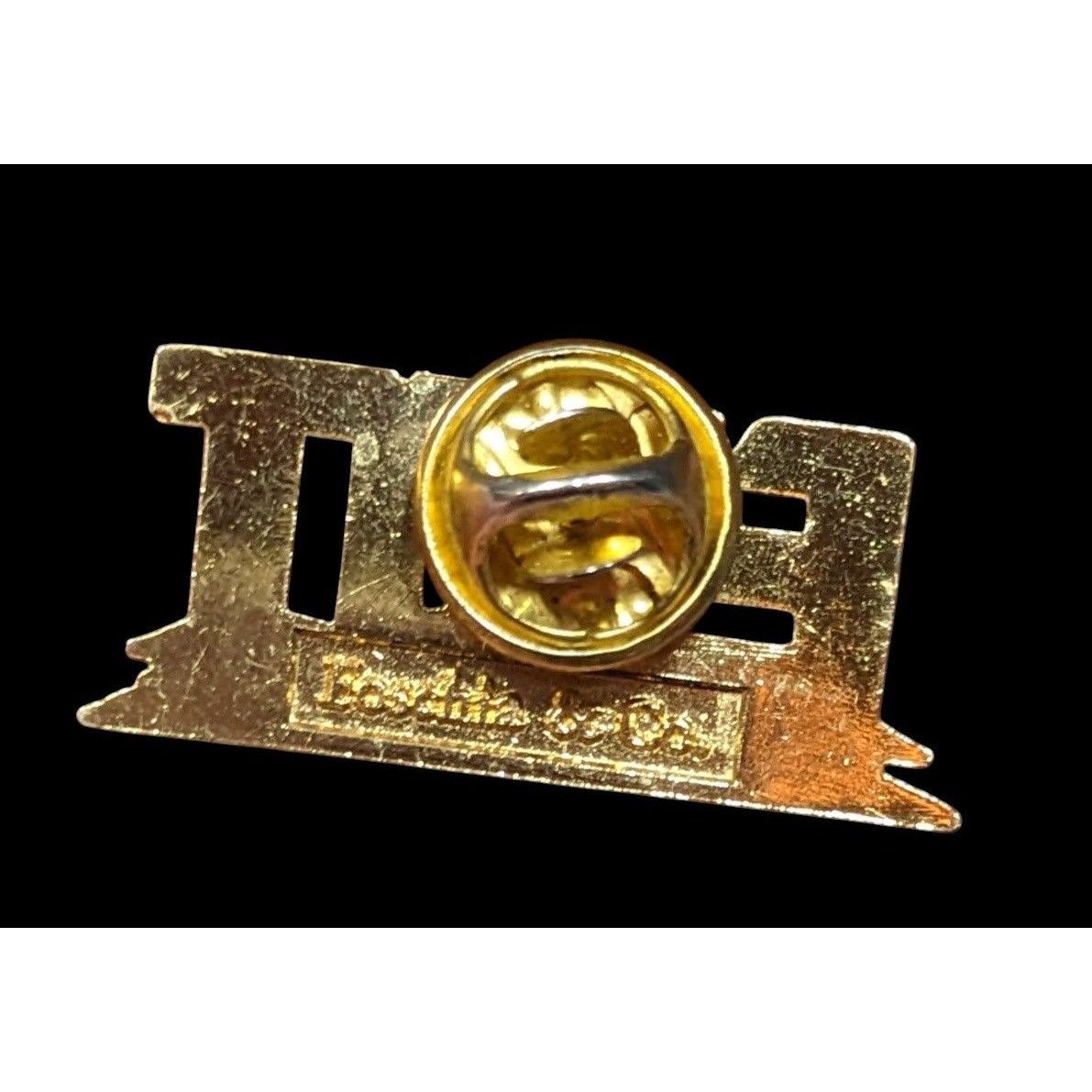 Other Foschia & Co Exit Brooch Gold Tone With Tiny Stone Size ONE SIZE - 2 Thumbnail