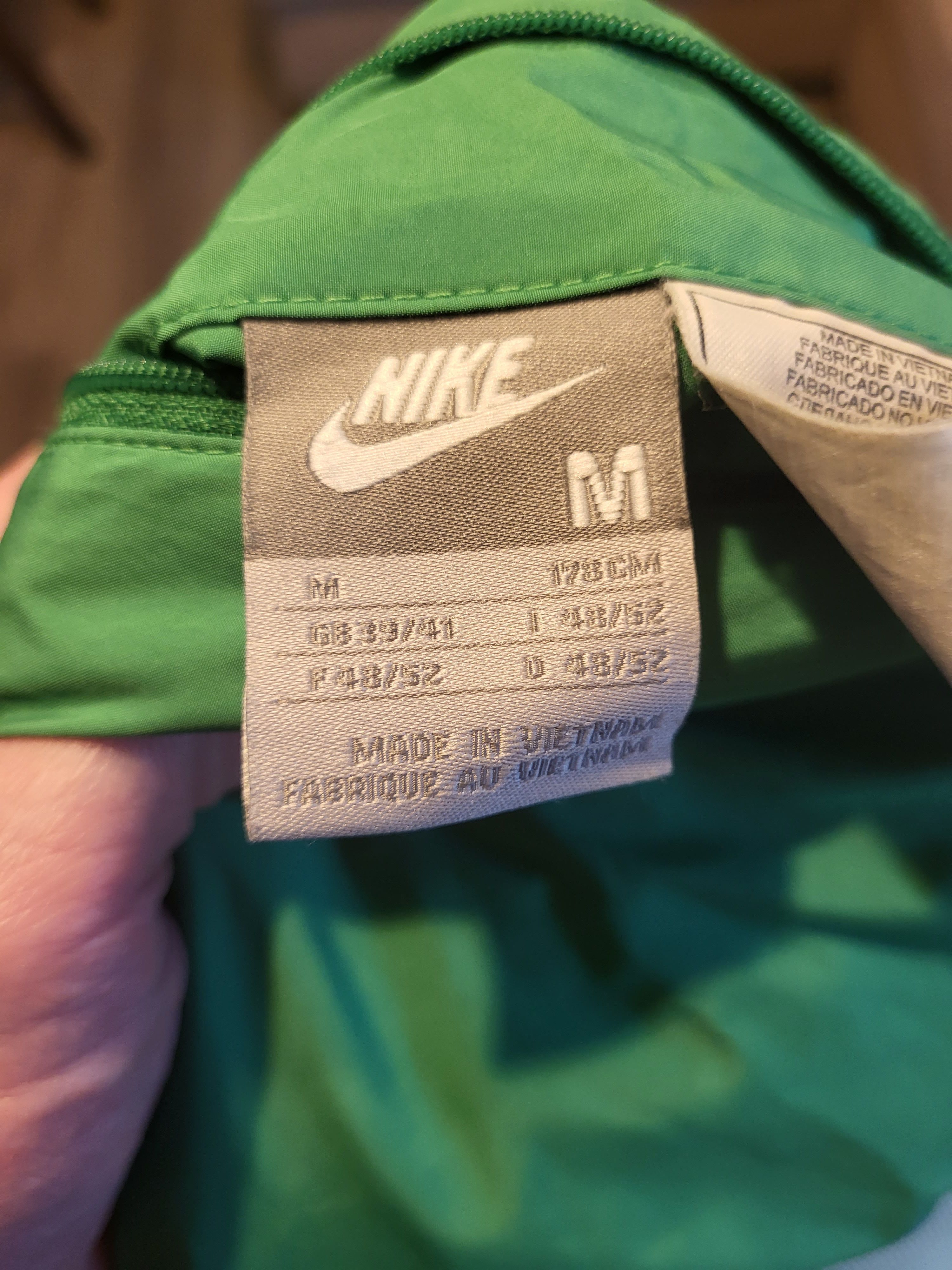 Nike Vintage Nike double sided windbreaker Size US M / EU 48-50 / 2 - 6 Thumbnail