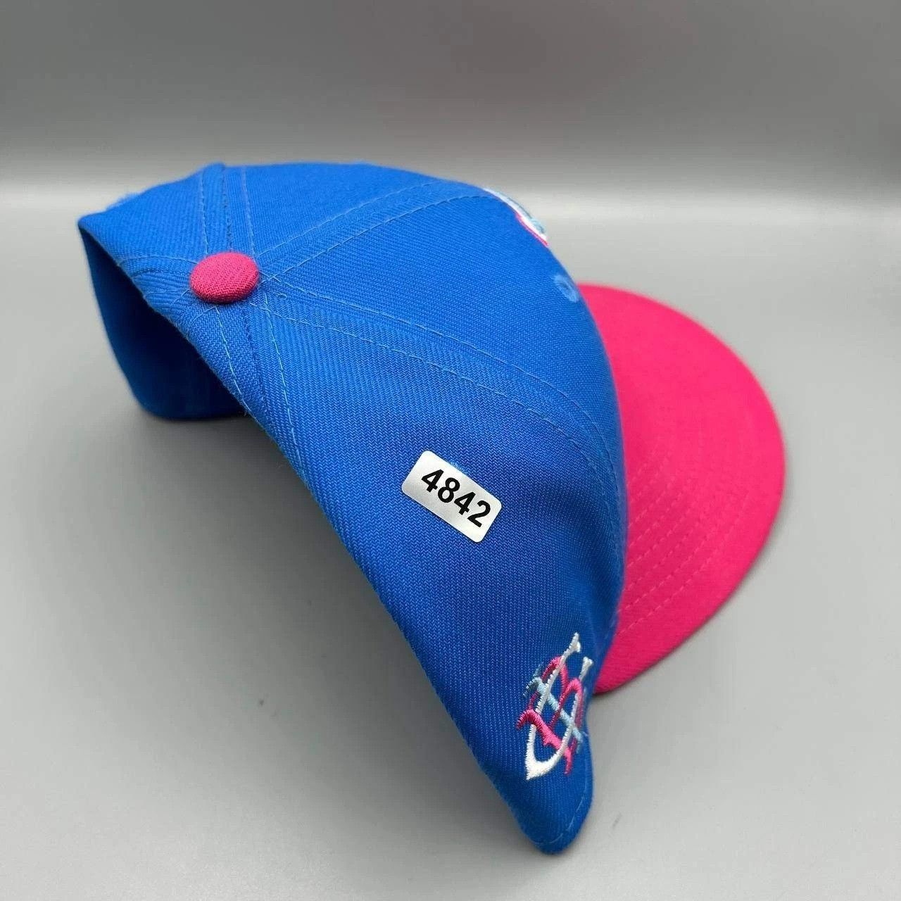 New Era Brooklyn Dodgers Hat Men 7 5/8 Blue Pink MLB Fitted Cap Size ONE SIZE - 10 Thumbnail