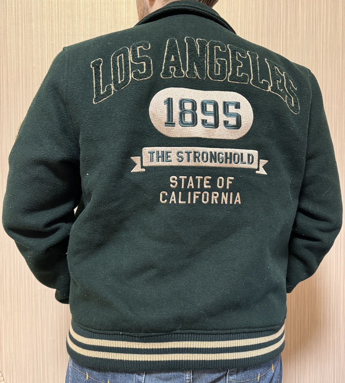 Vintage Vintage Bomber Los Angeles Stronghold State of California Size US L / EU 52-54 / 3 - 8 Thumbnail