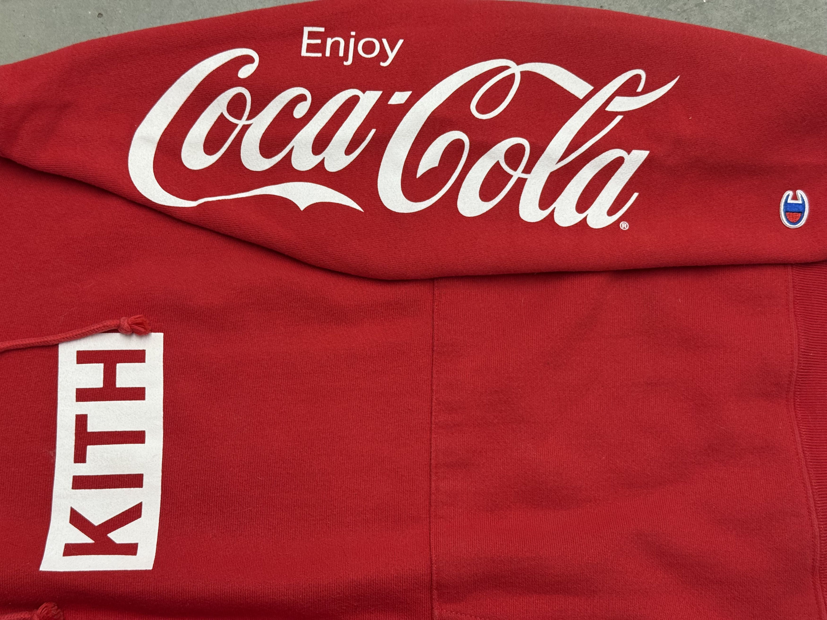 Coca Cola × Kith Kith x Coke Box Logo Hoodie - Kith x Coca Cola x Champion Size US M / EU 48-50 / 2 - 5 Thumbnail