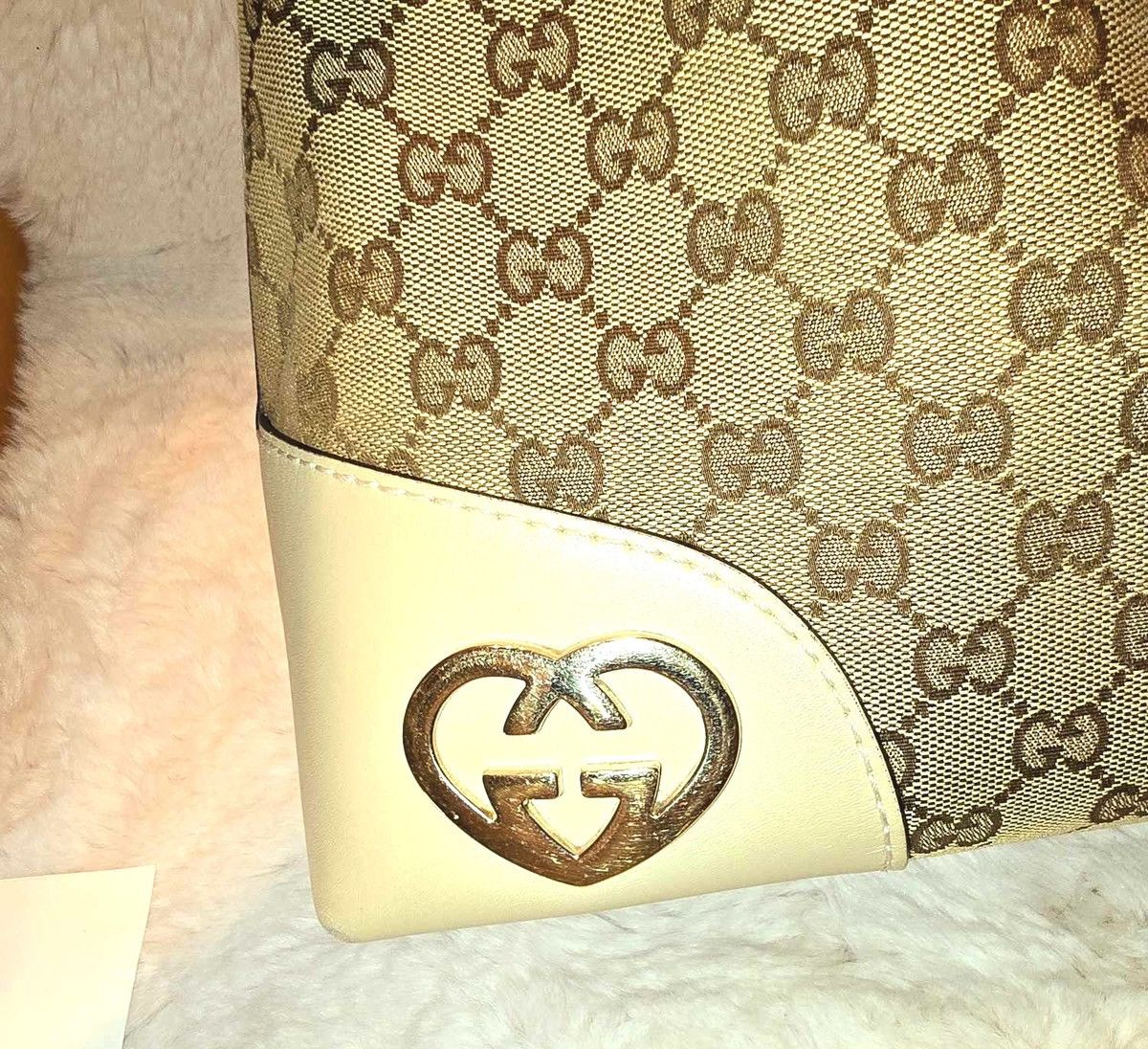 Gucci Gucci Handbag in very good condition. Size ONE SIZE - 5 Thumbnail